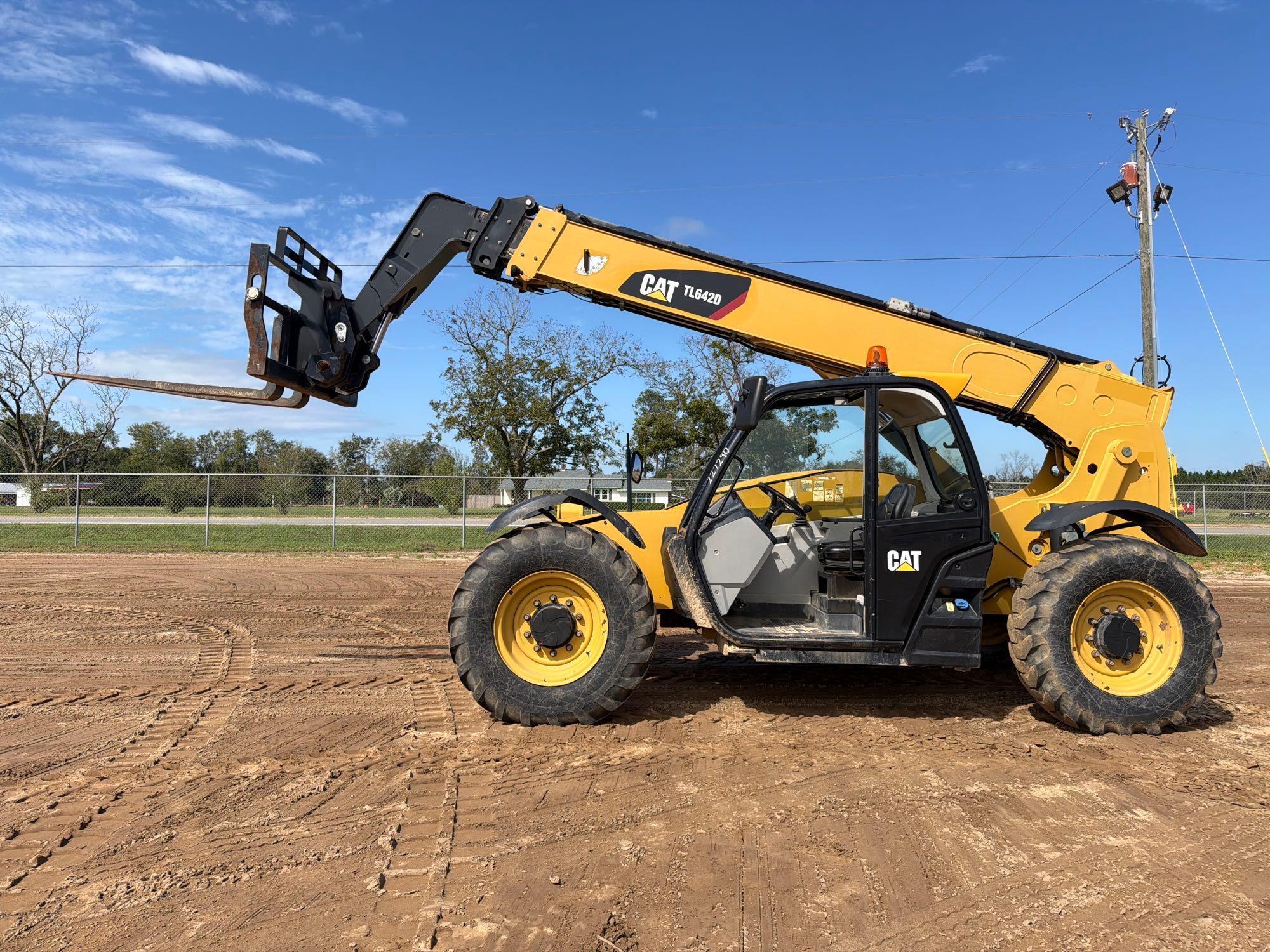 2016 Caterpillar TL642