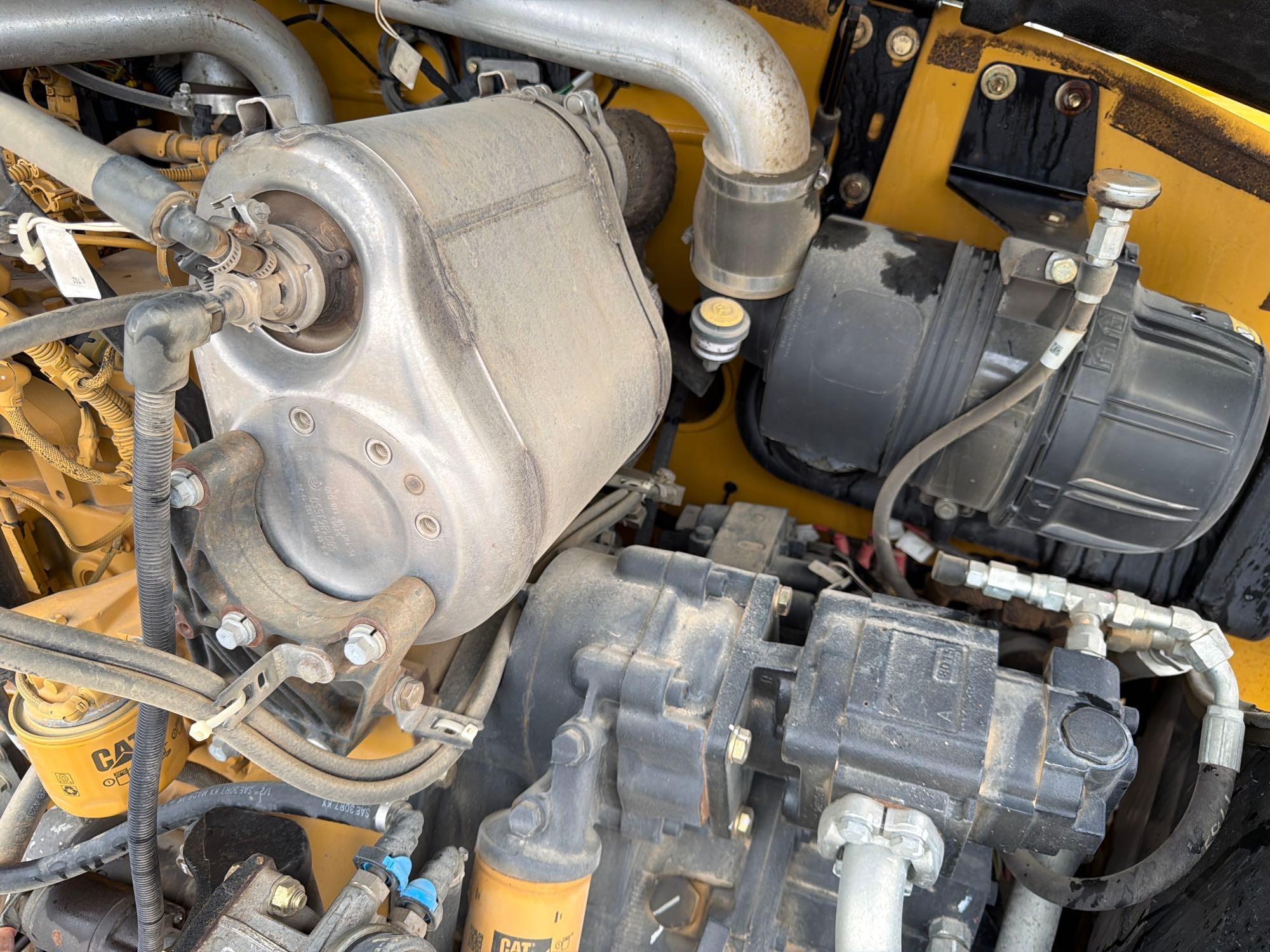 2016 Caterpillar TL642