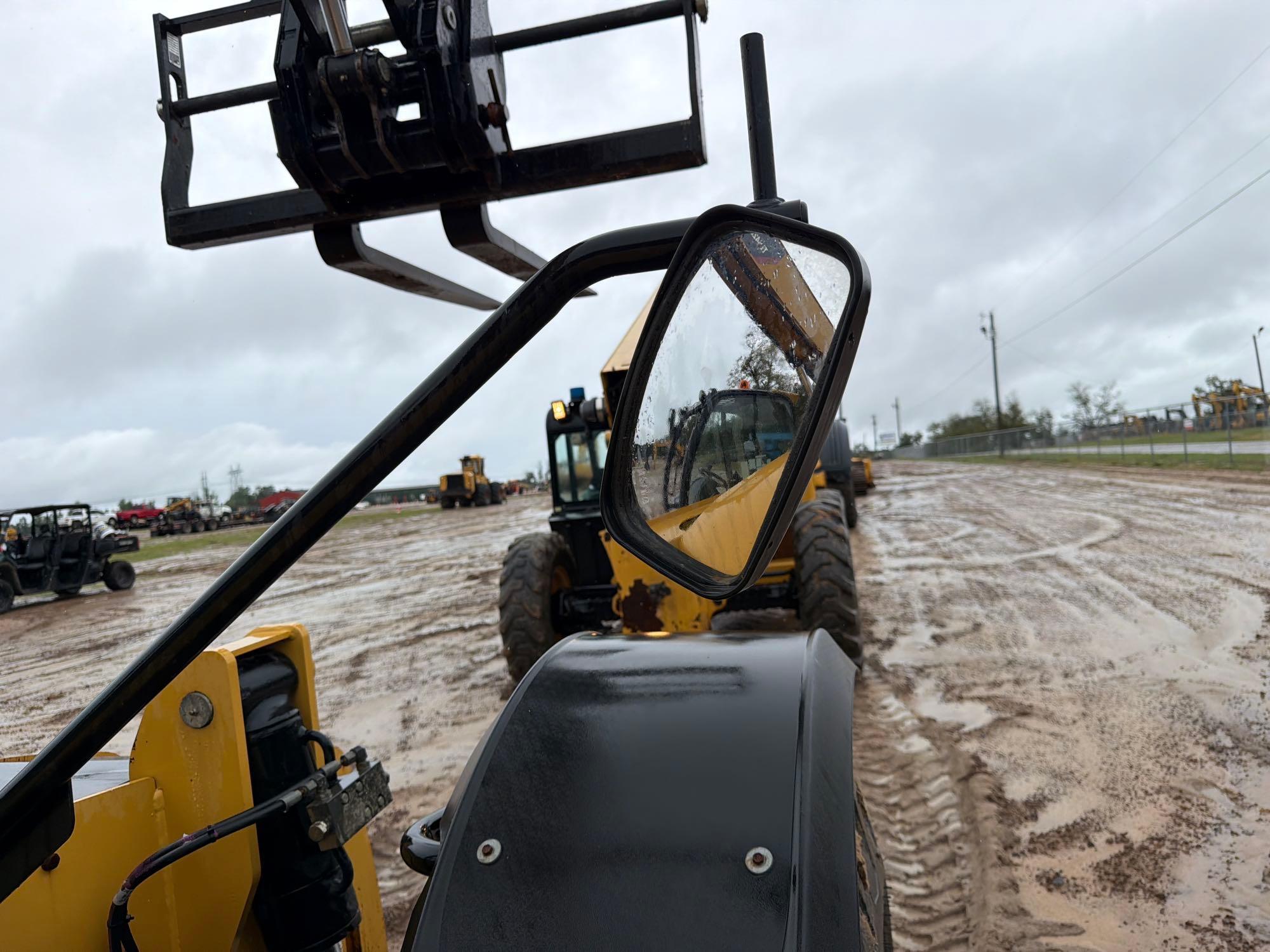 2016 Caterpillar TL642