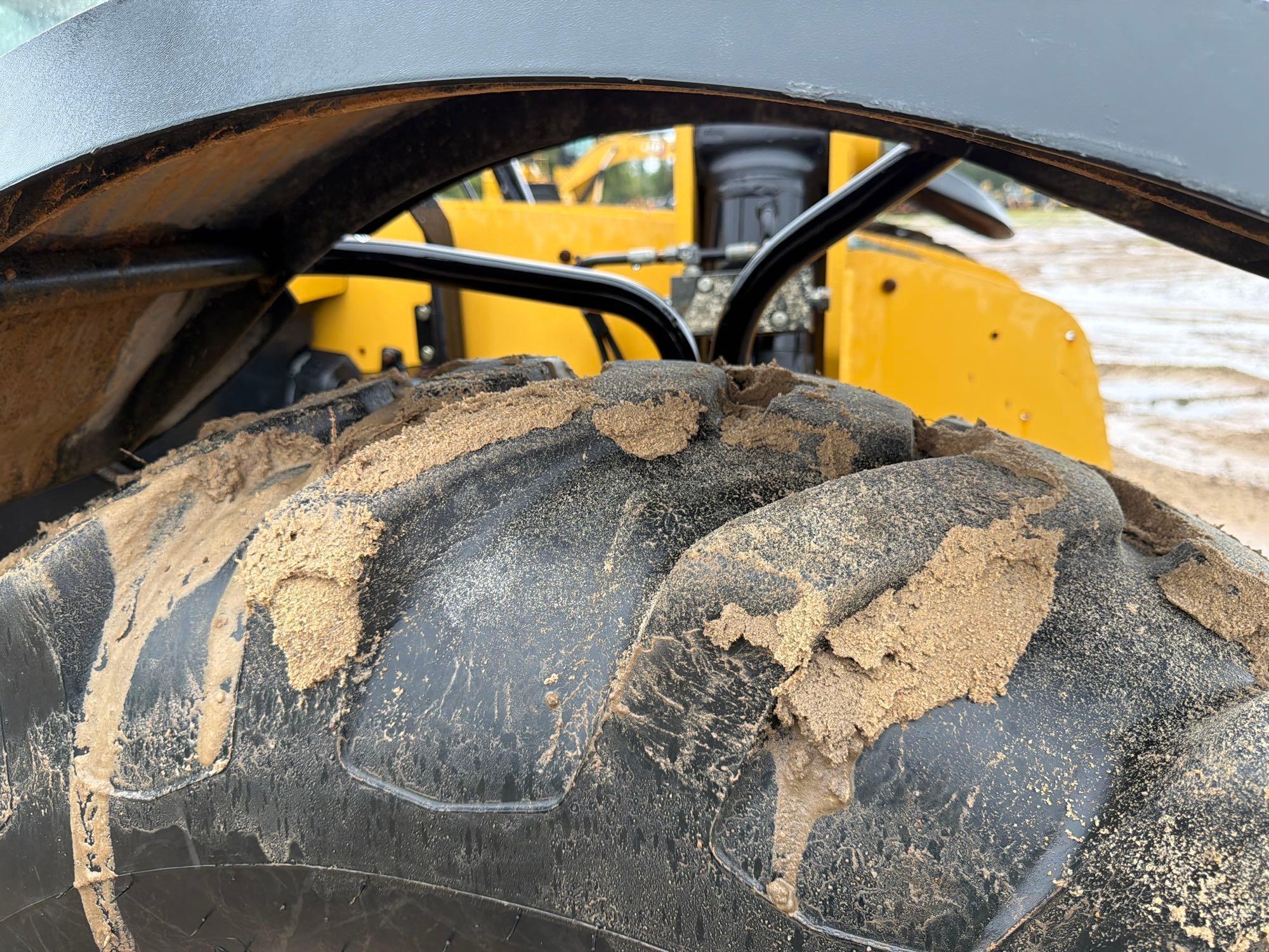 2016 Caterpillar TL642