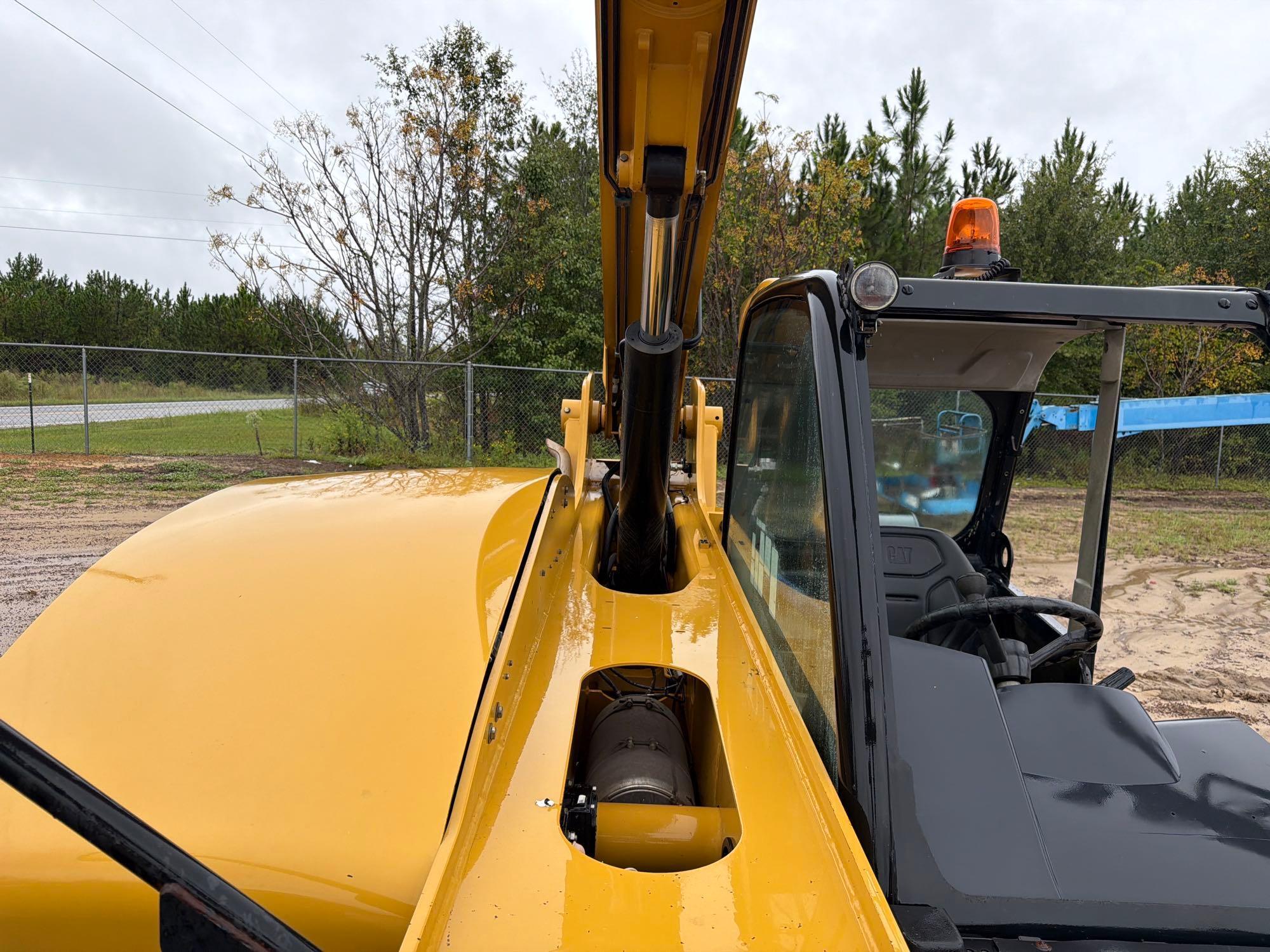 2016 Caterpillar TL642
