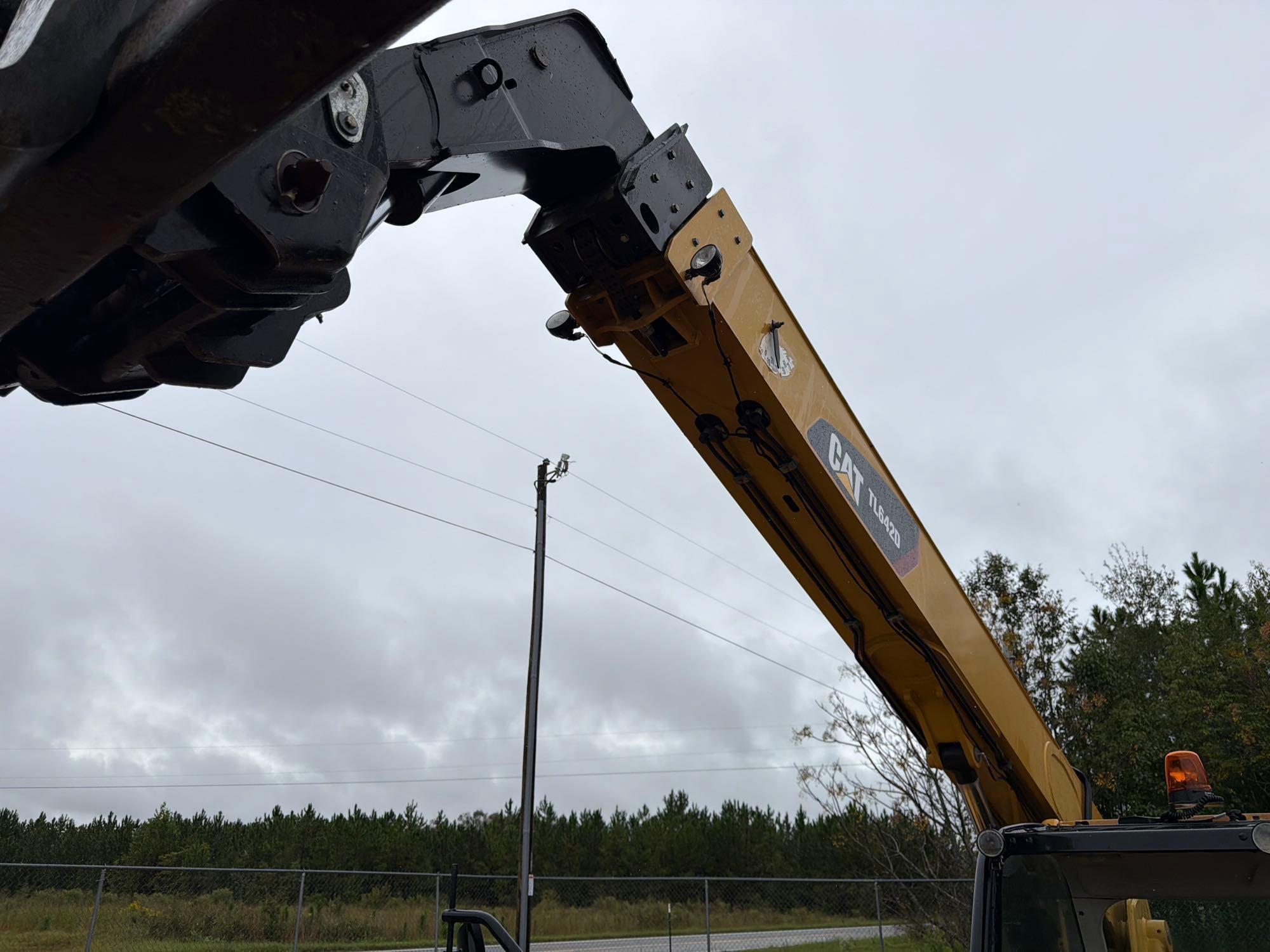 2016 Caterpillar TL642