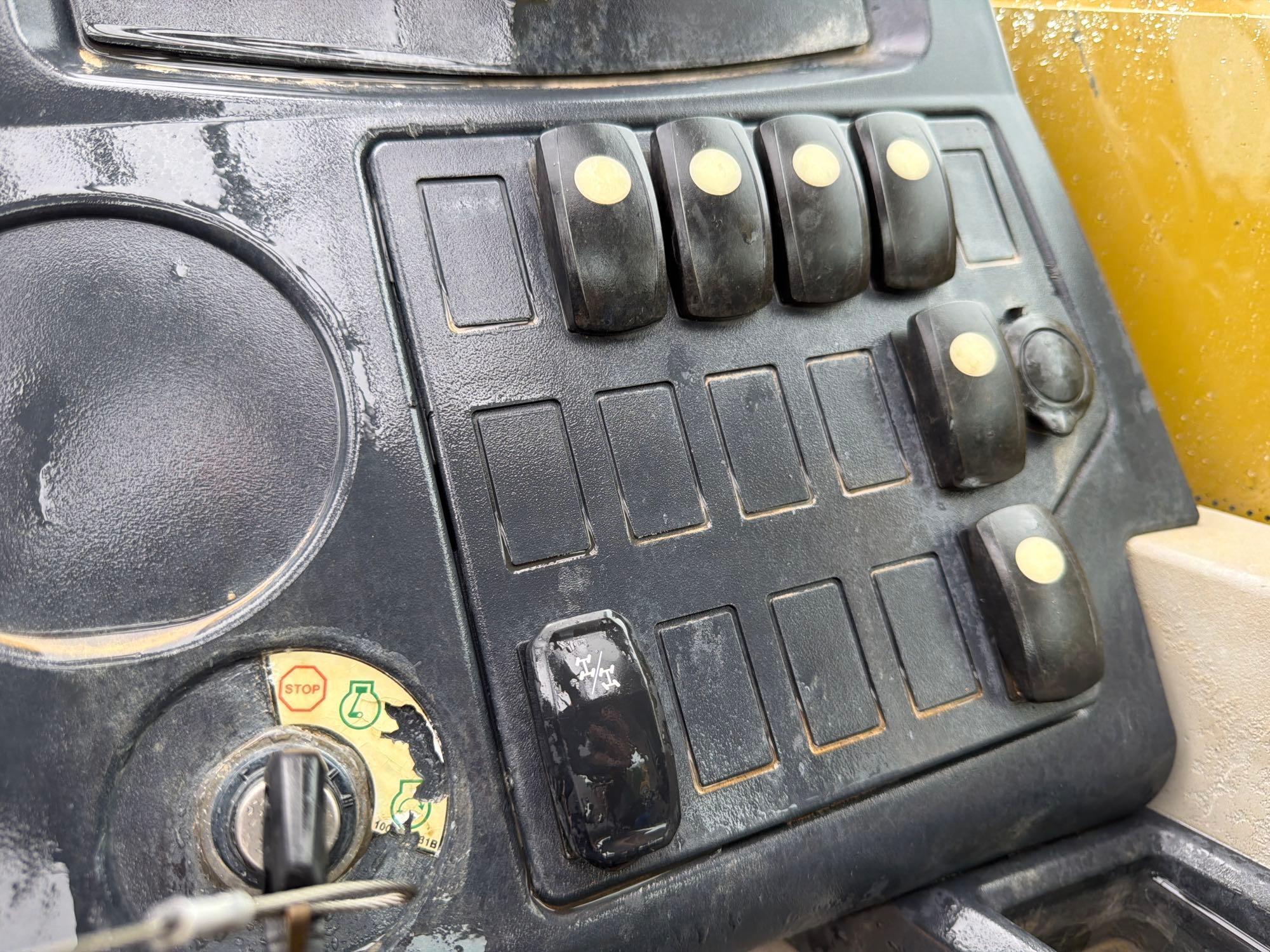 2016 Caterpillar TL642
