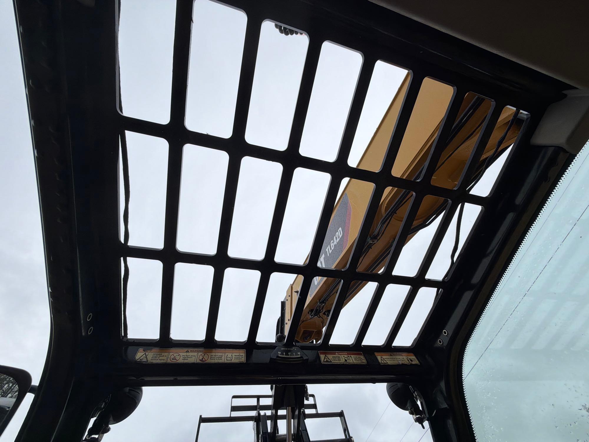 2016 Caterpillar TL642