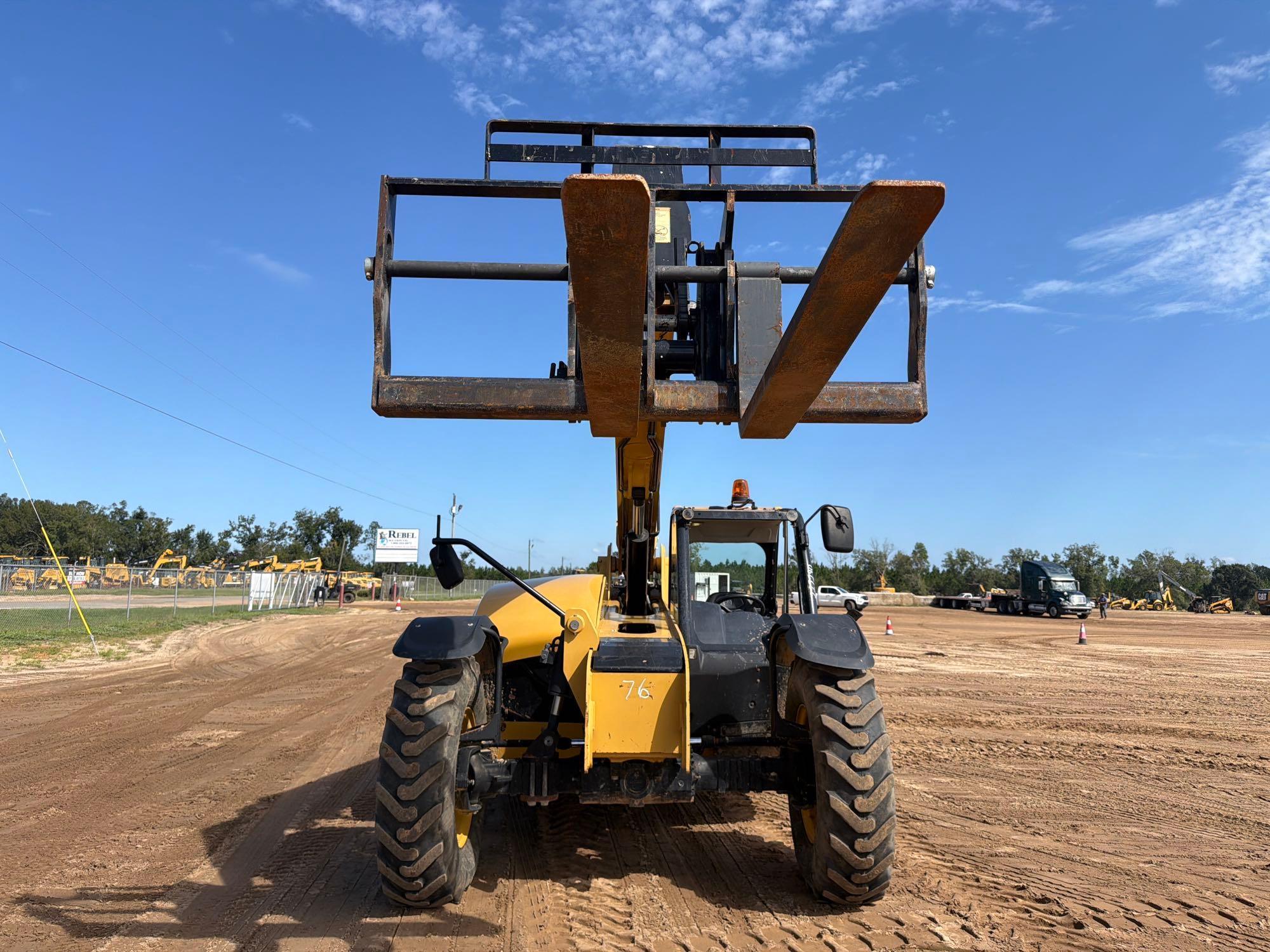 2016 Caterpillar TL642