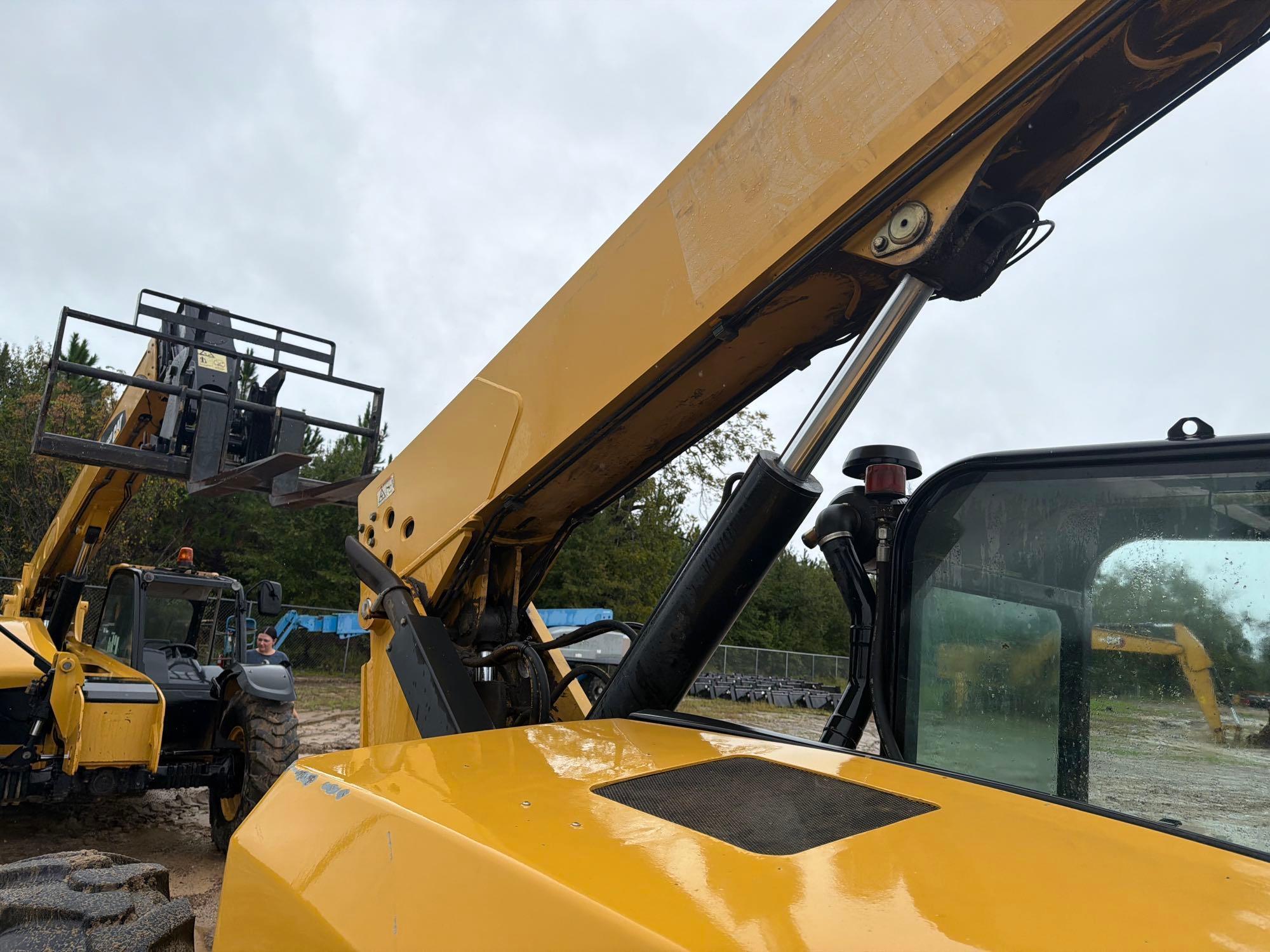 2013 Caterpillar TL642C