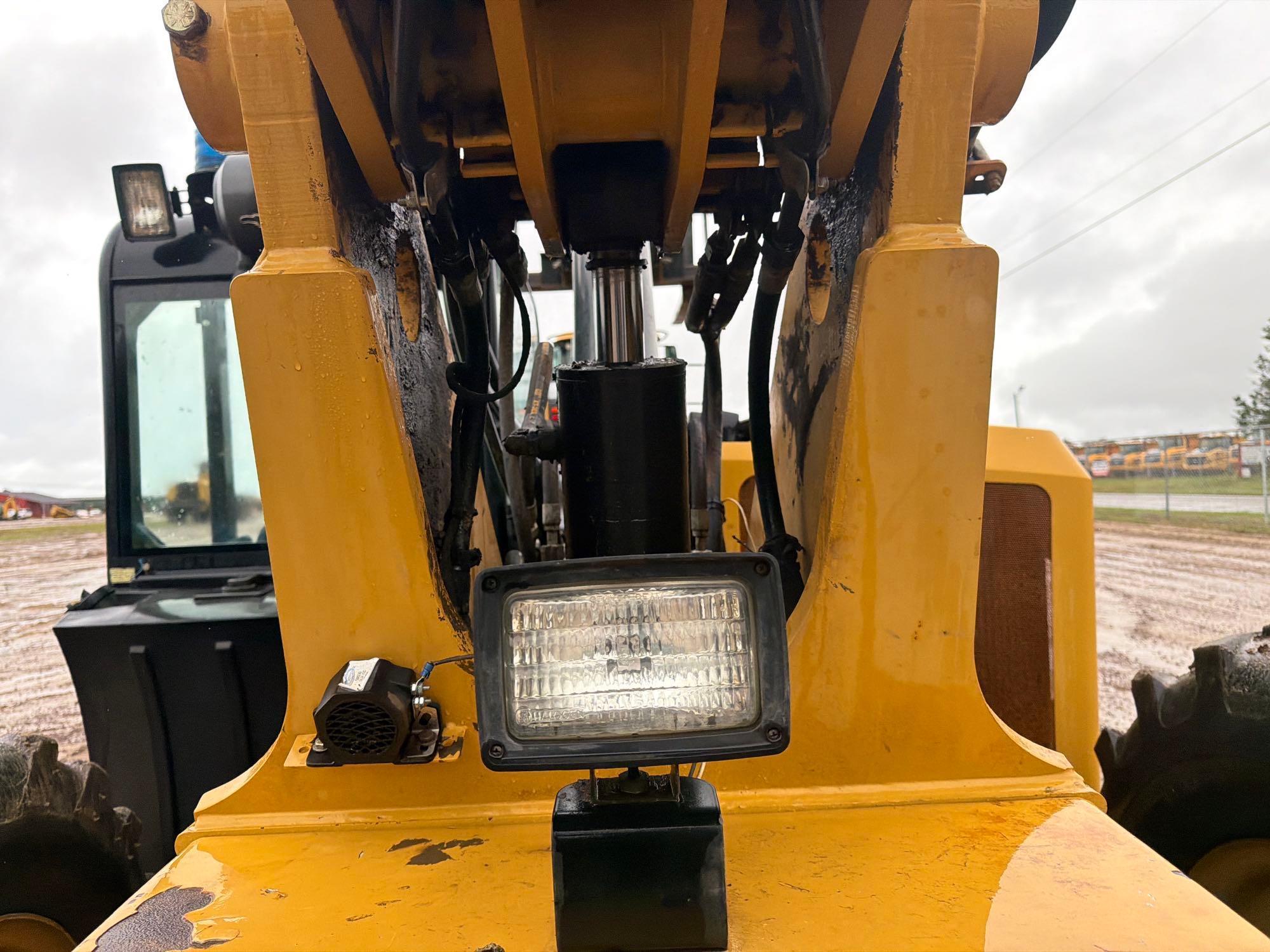 2013 Caterpillar TL642C