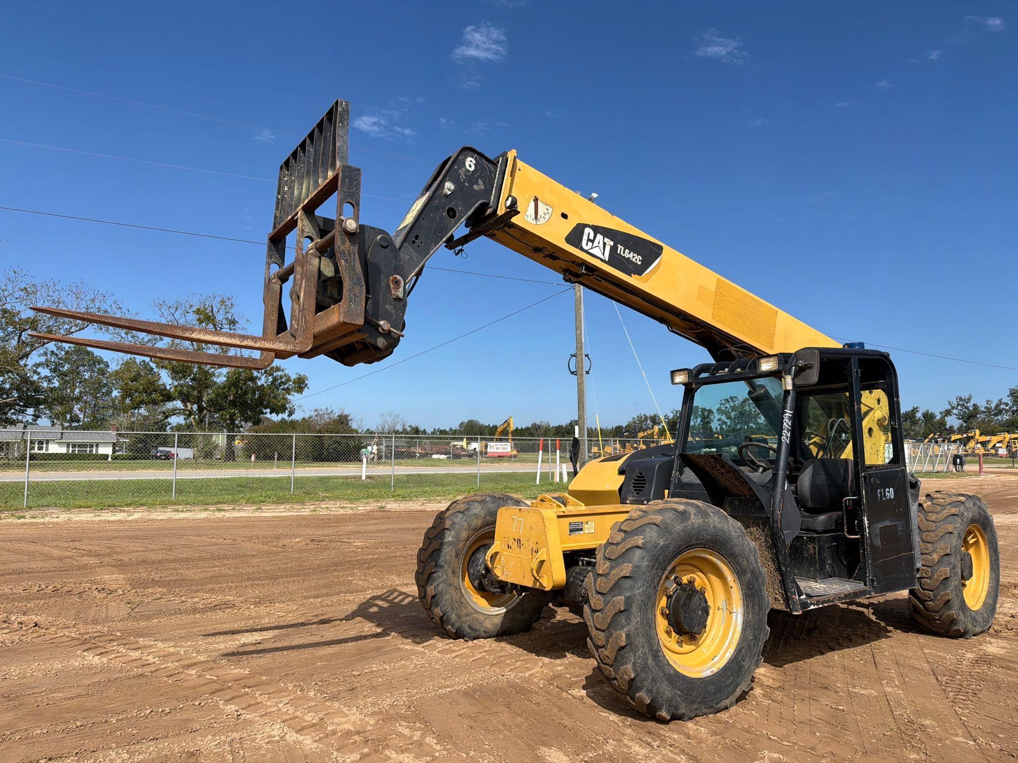 2013 Caterpillar TL642C