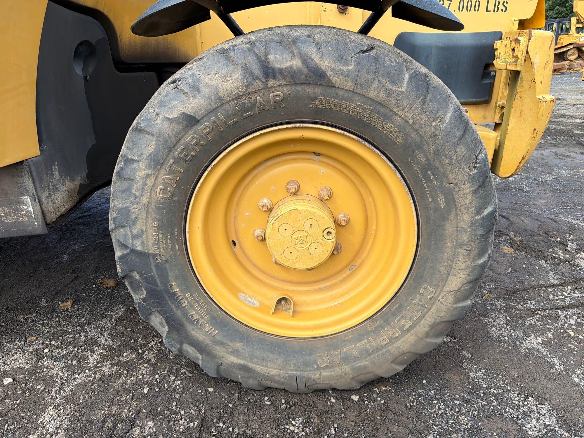 2004 Caterpillar TH360B