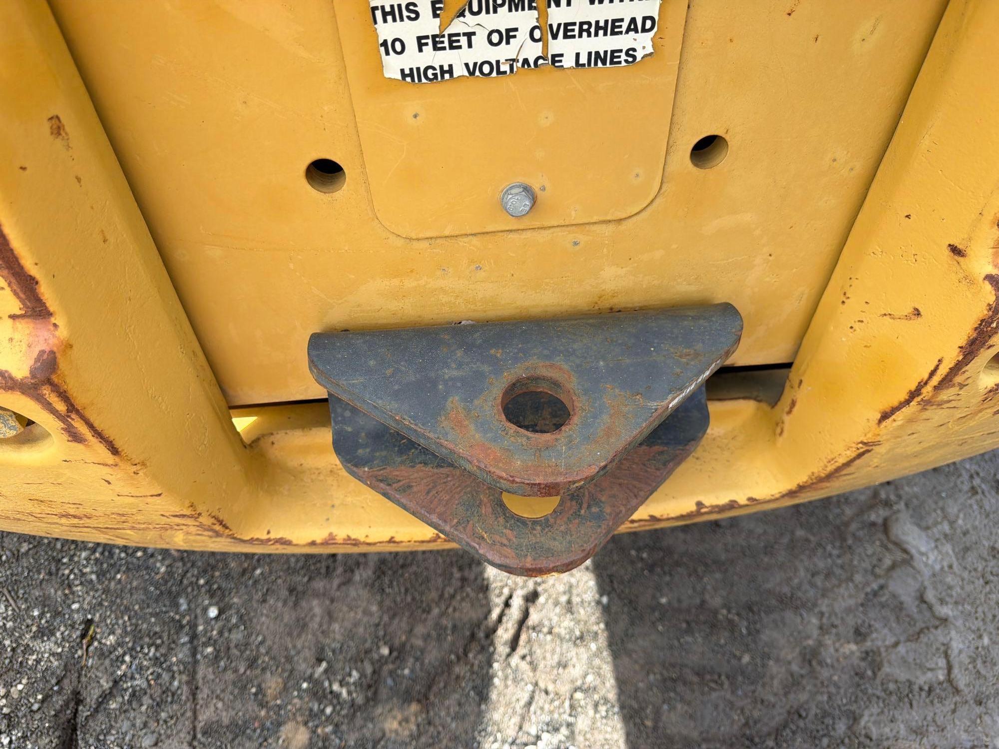 2004 Caterpillar TH360B
