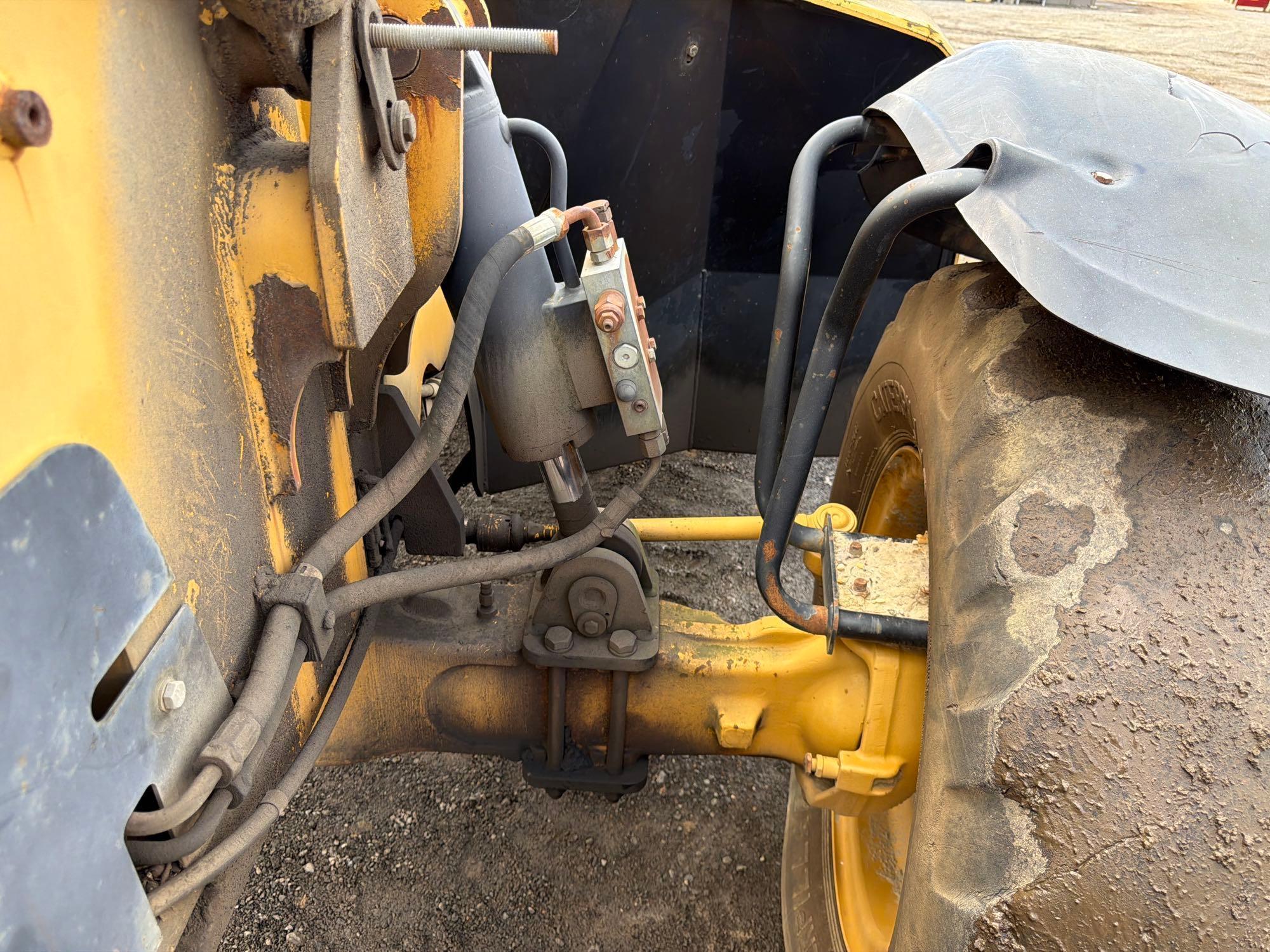 2004 Caterpillar TH360B