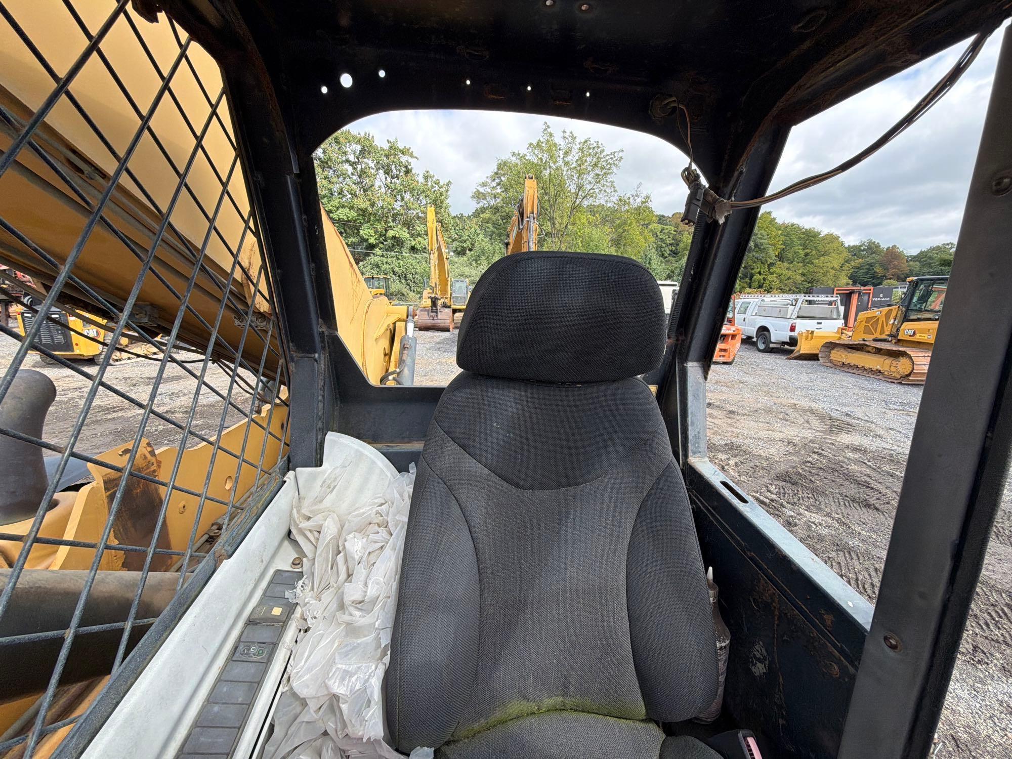 2004 Caterpillar TH360B