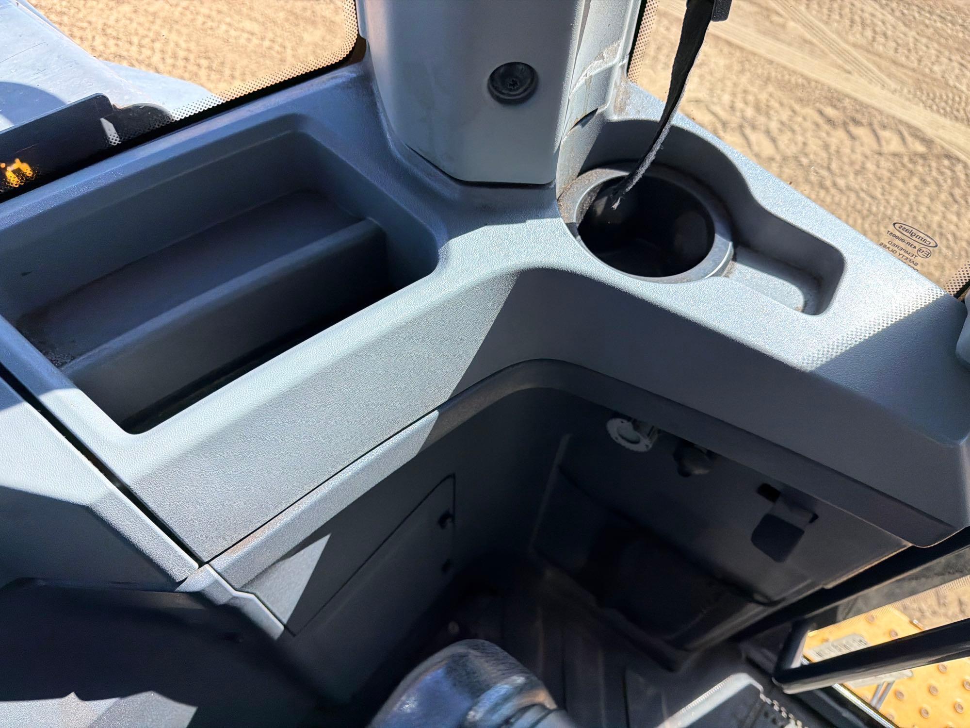 John Deere 624