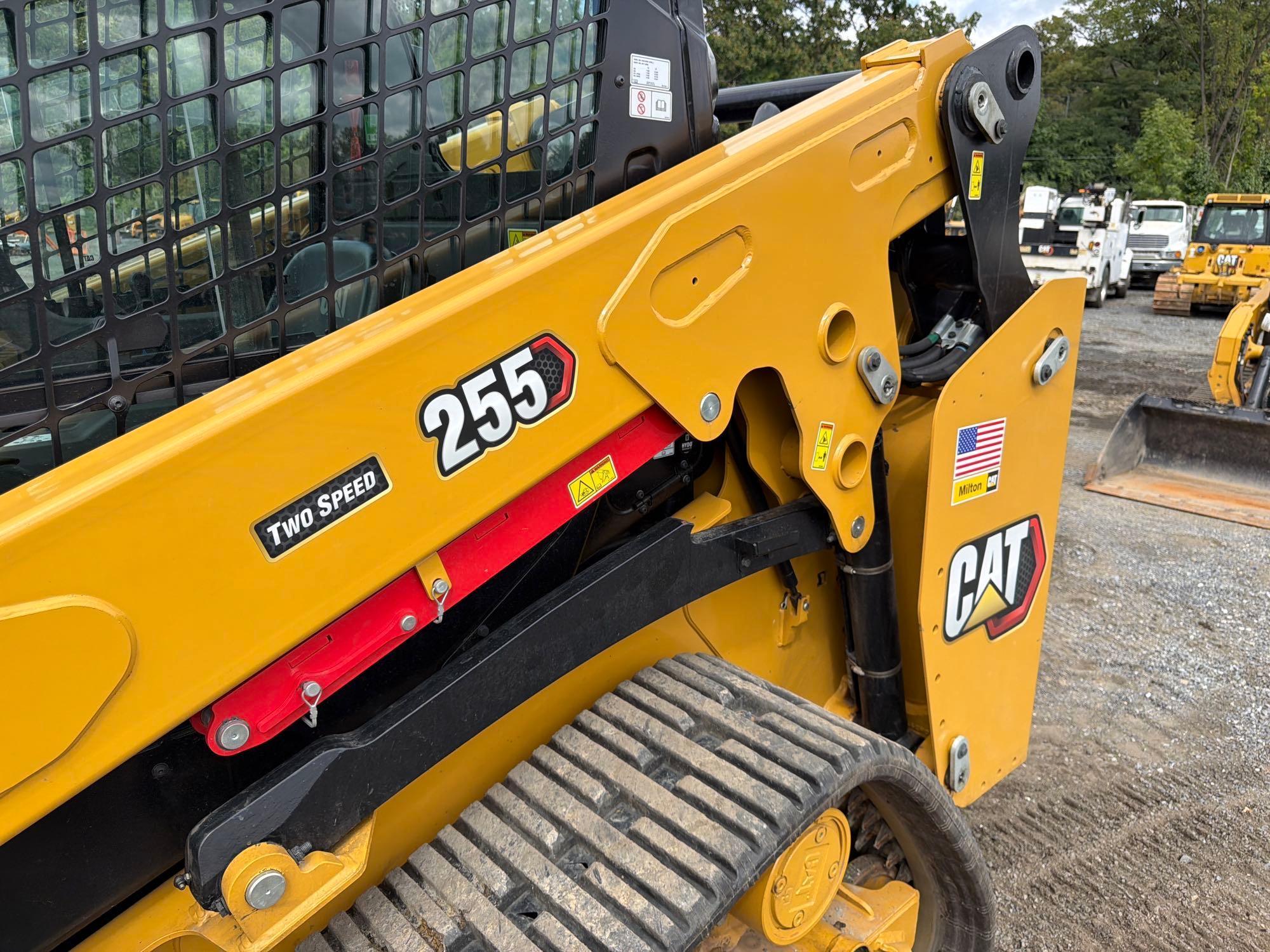Caterpillar 255