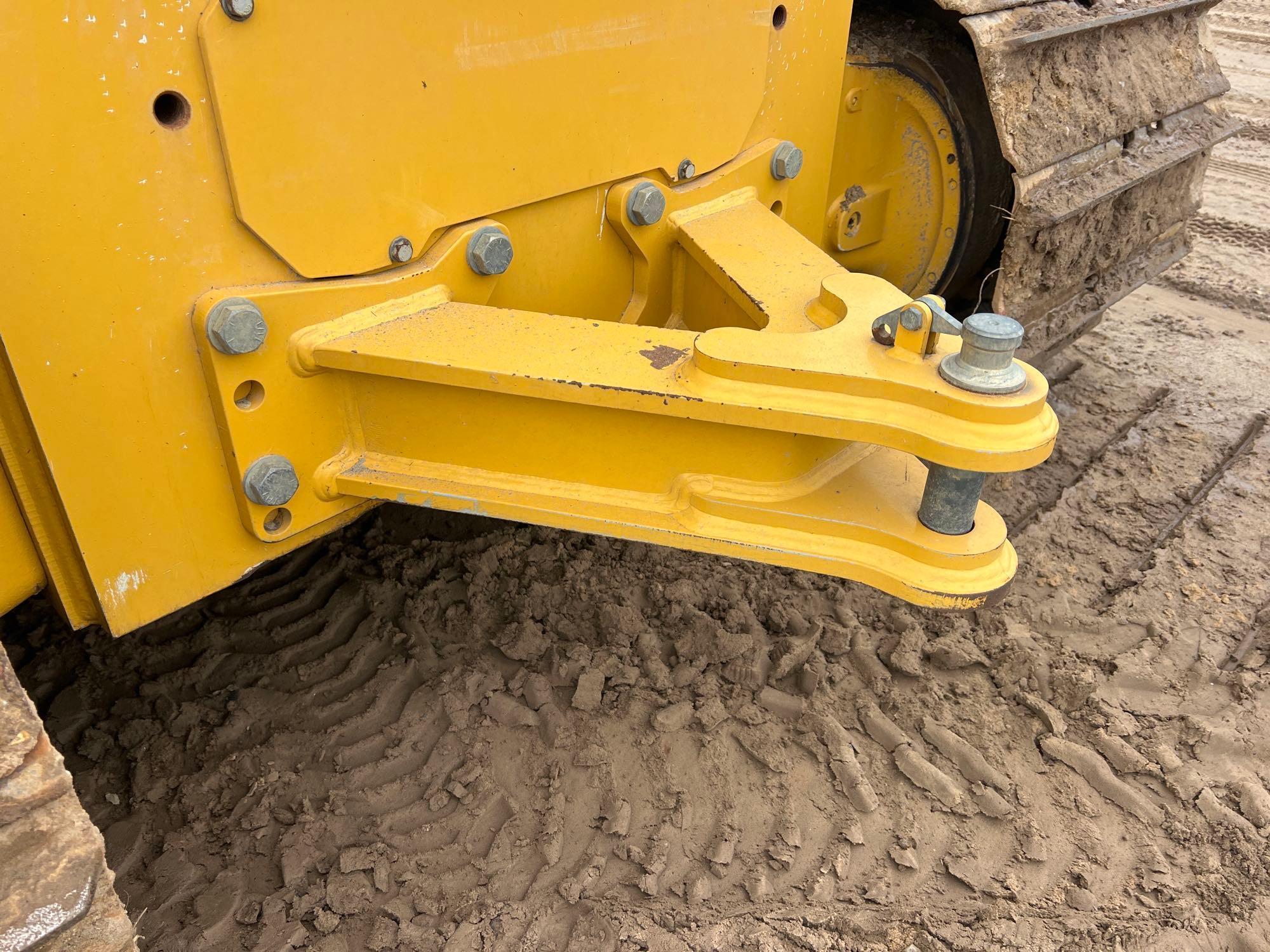 John Deere 750L