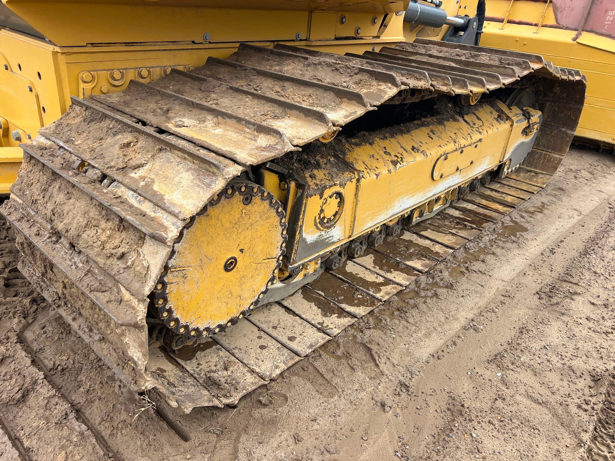 John Deere 750L