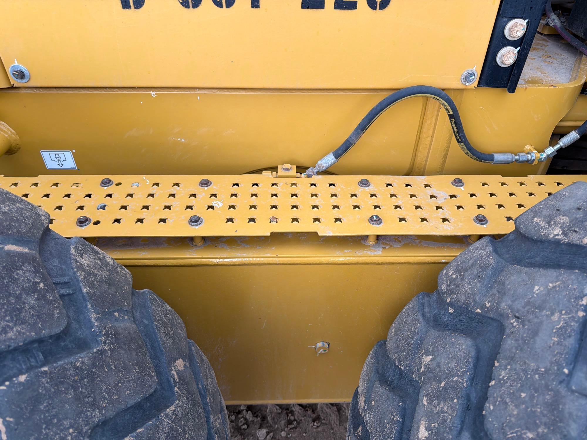Caterpillar 12M3