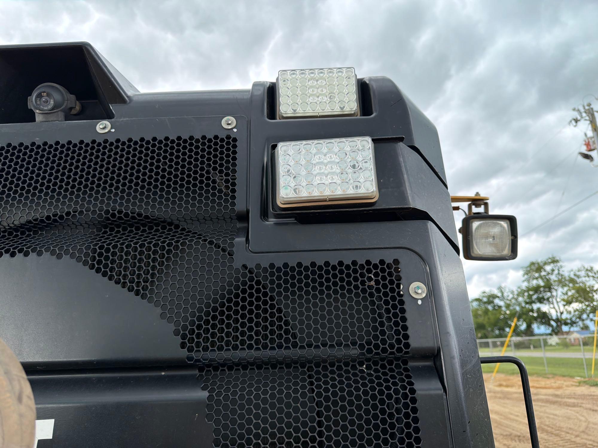 Caterpillar 12M3