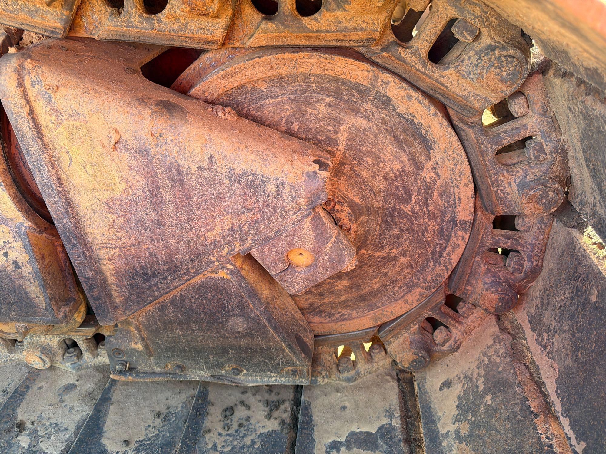 Caterpillar D6T