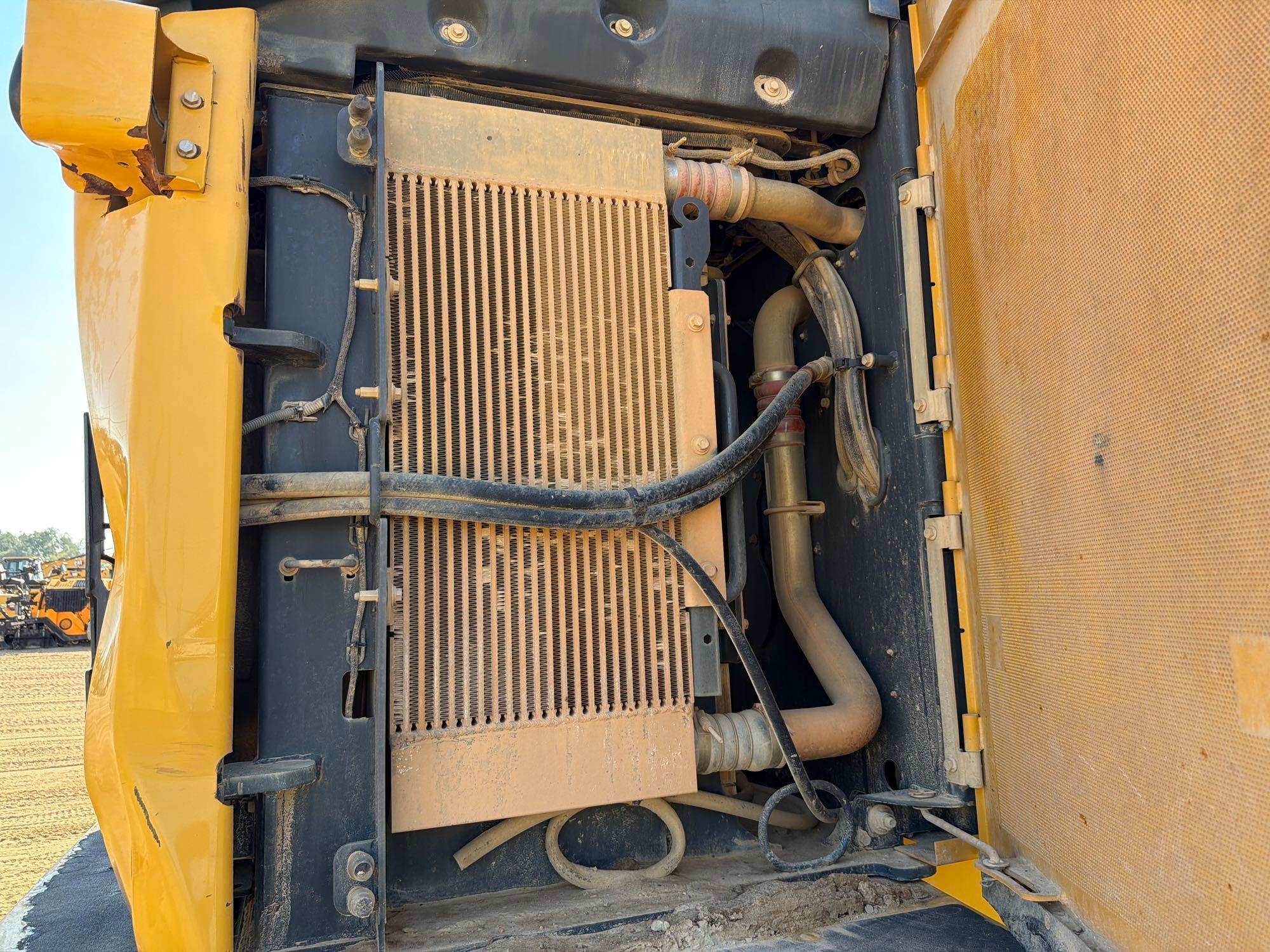 John Deere 744K