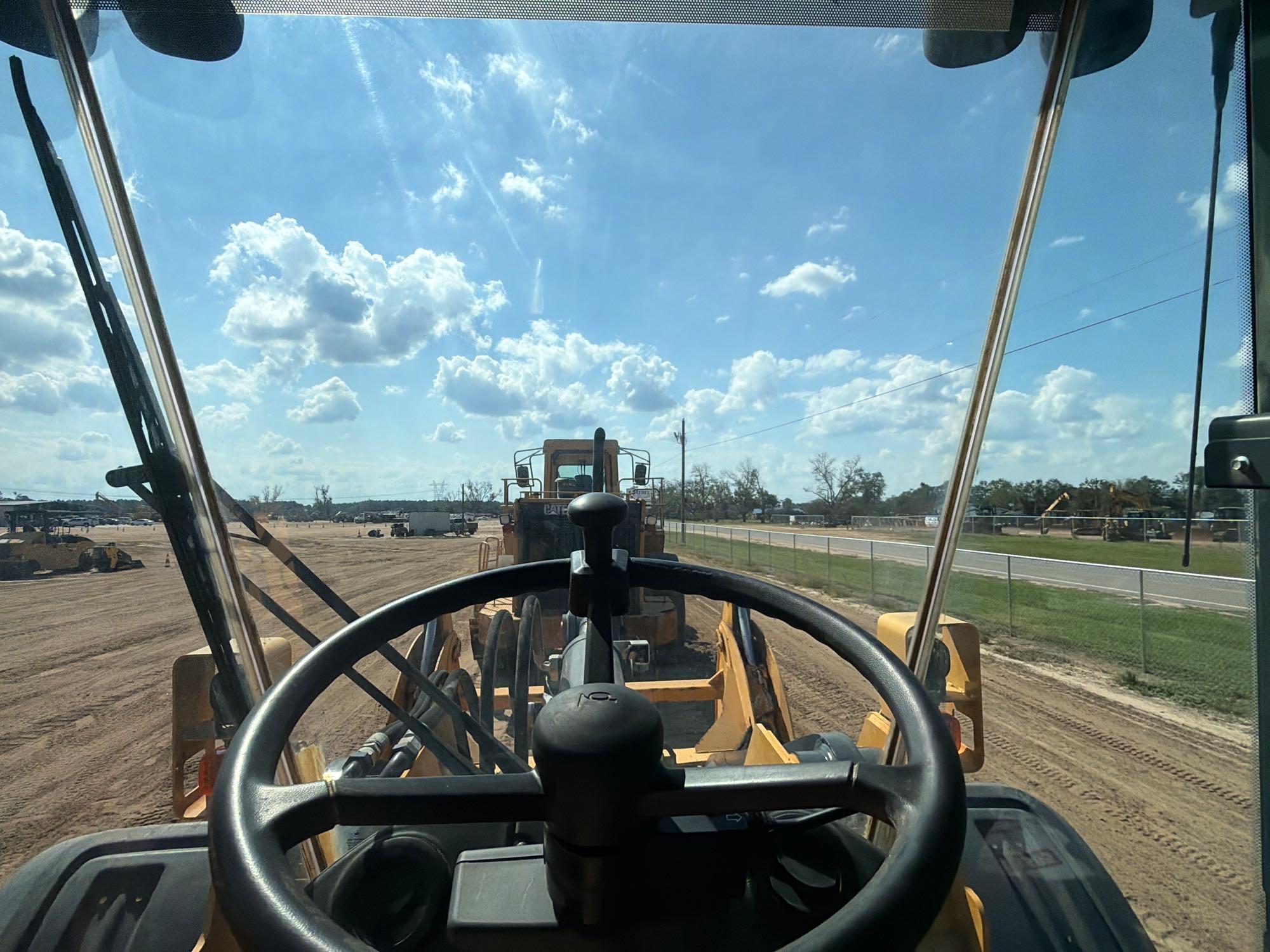 John Deere 744K