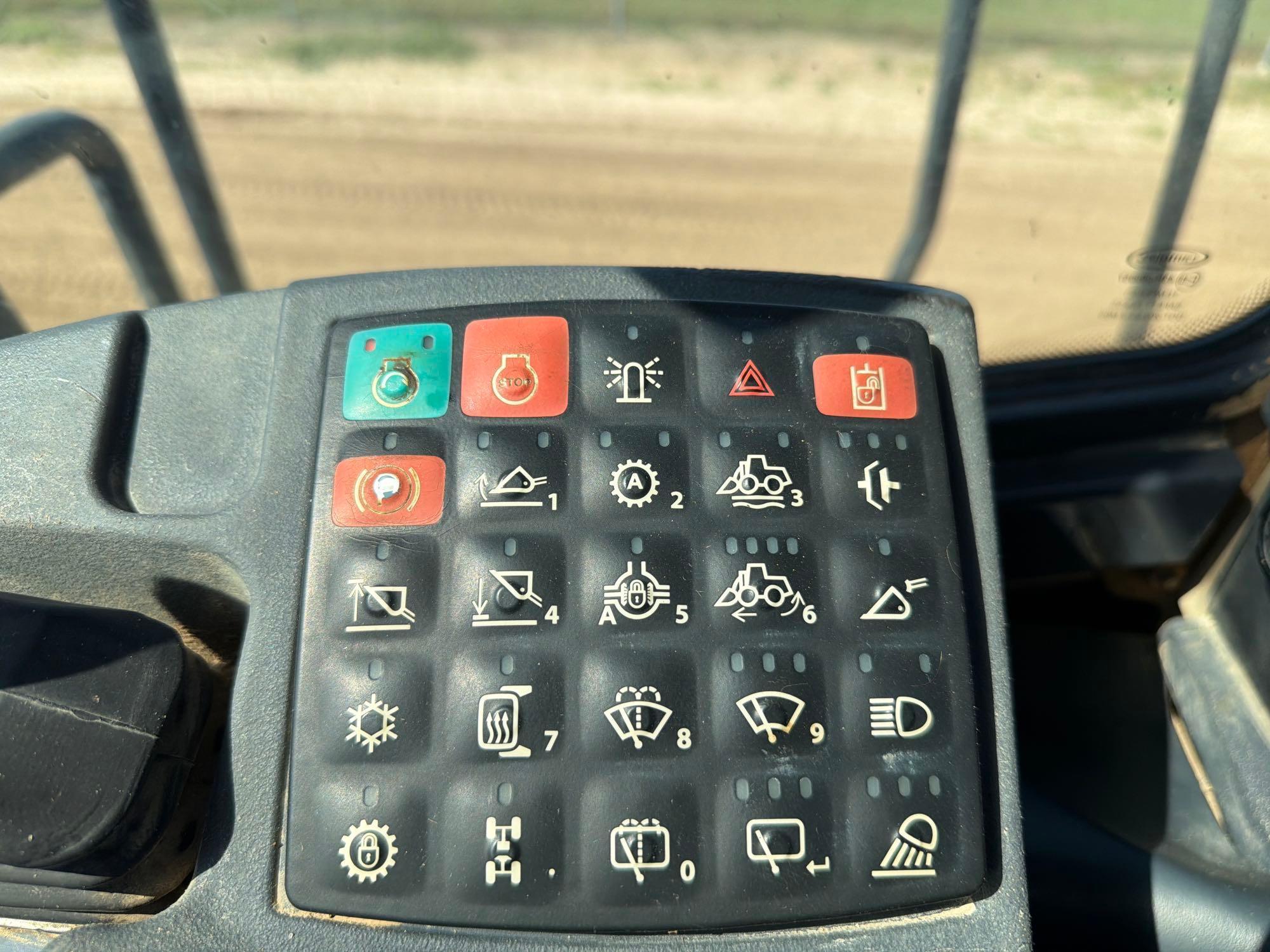 John Deere 744K