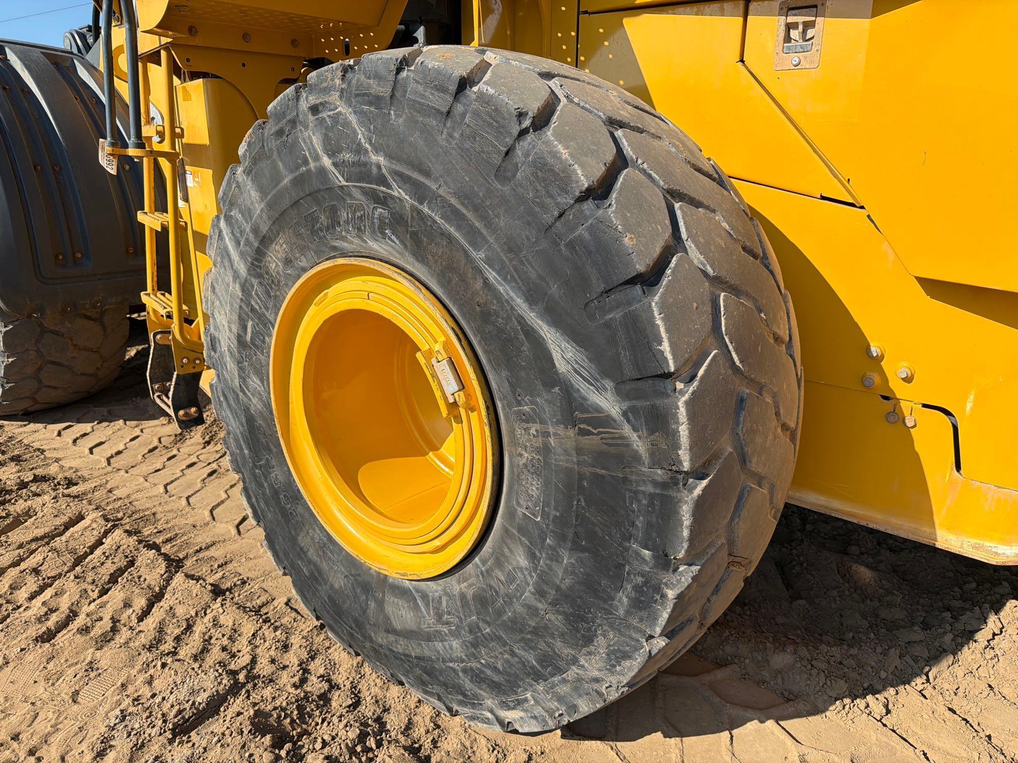 John Deere 744K