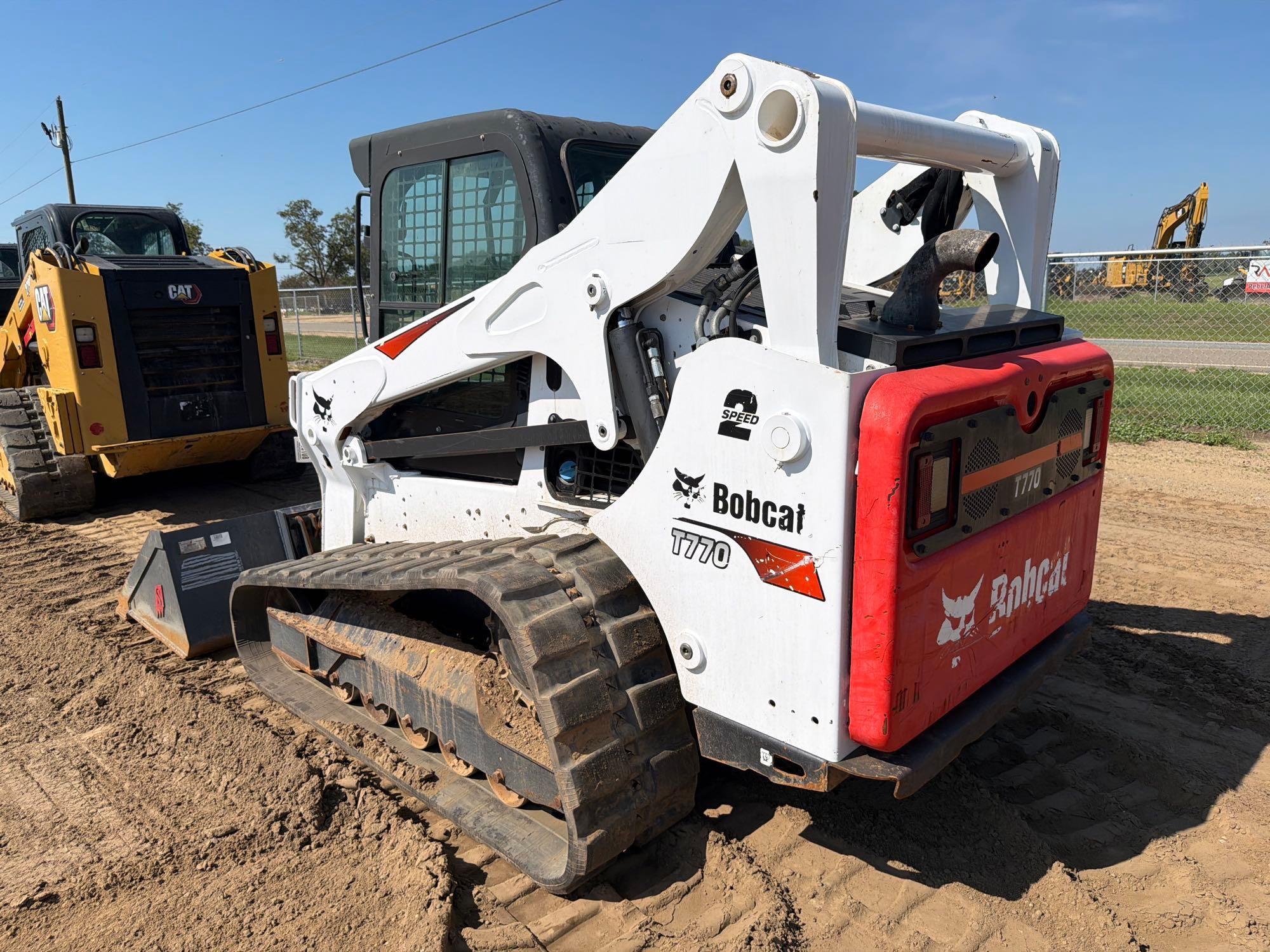 Bobcat T770