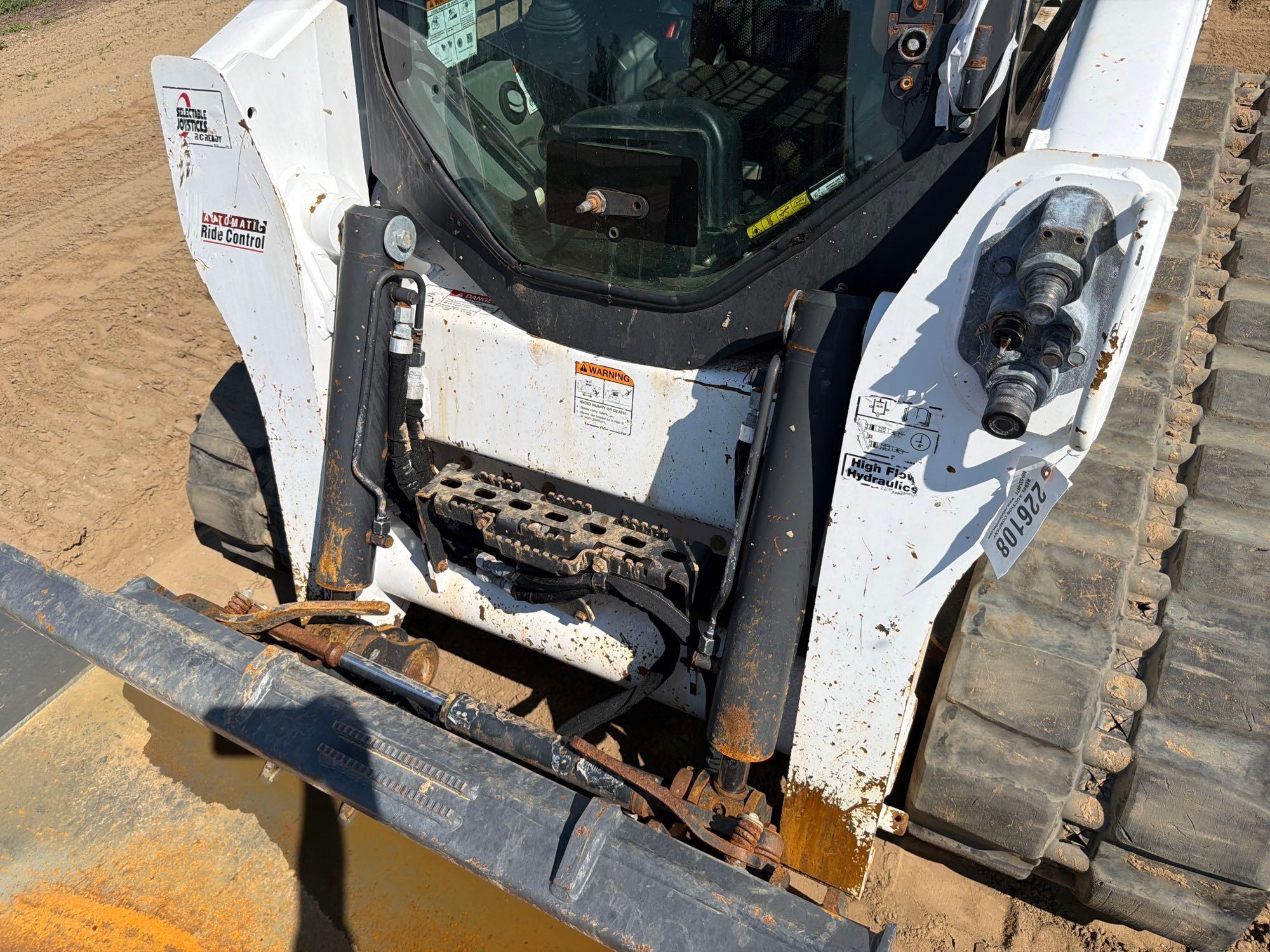 Bobcat T770