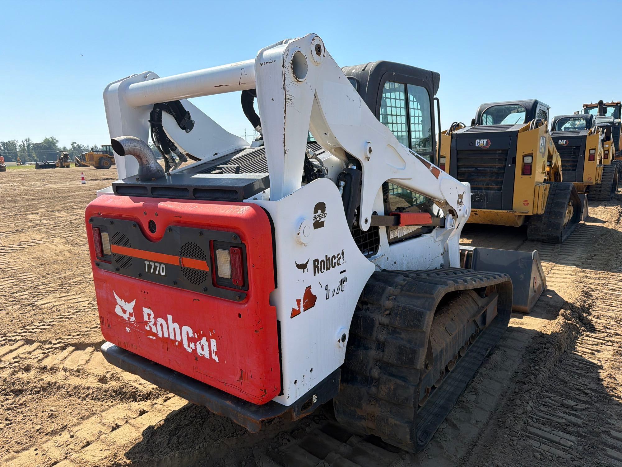 Bobcat T770