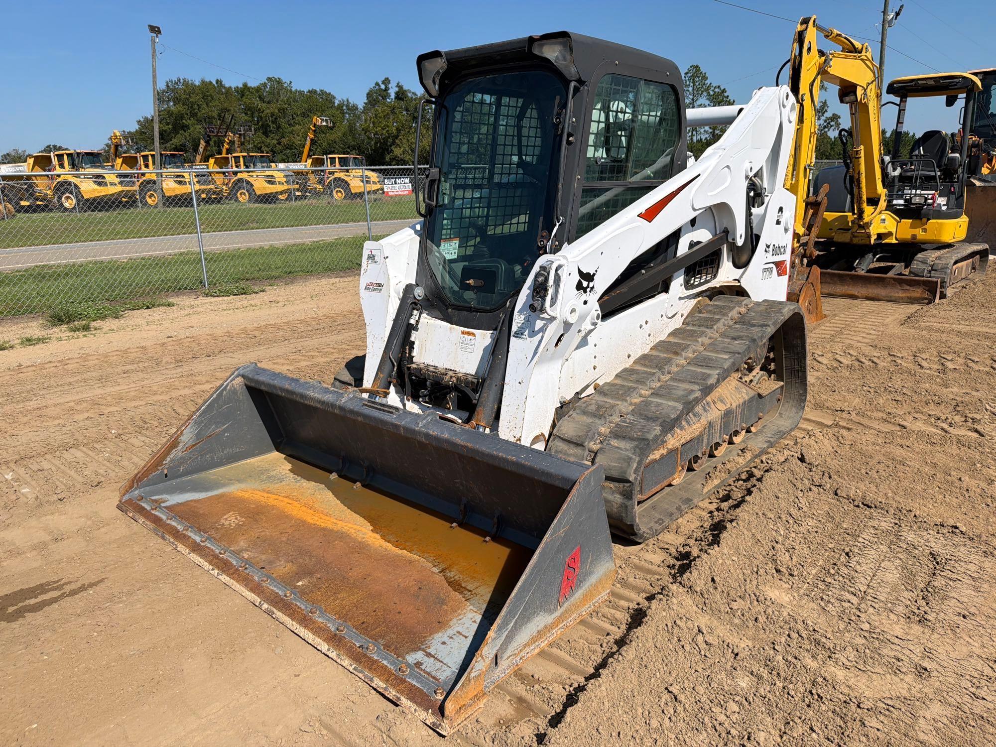 Bobcat T770