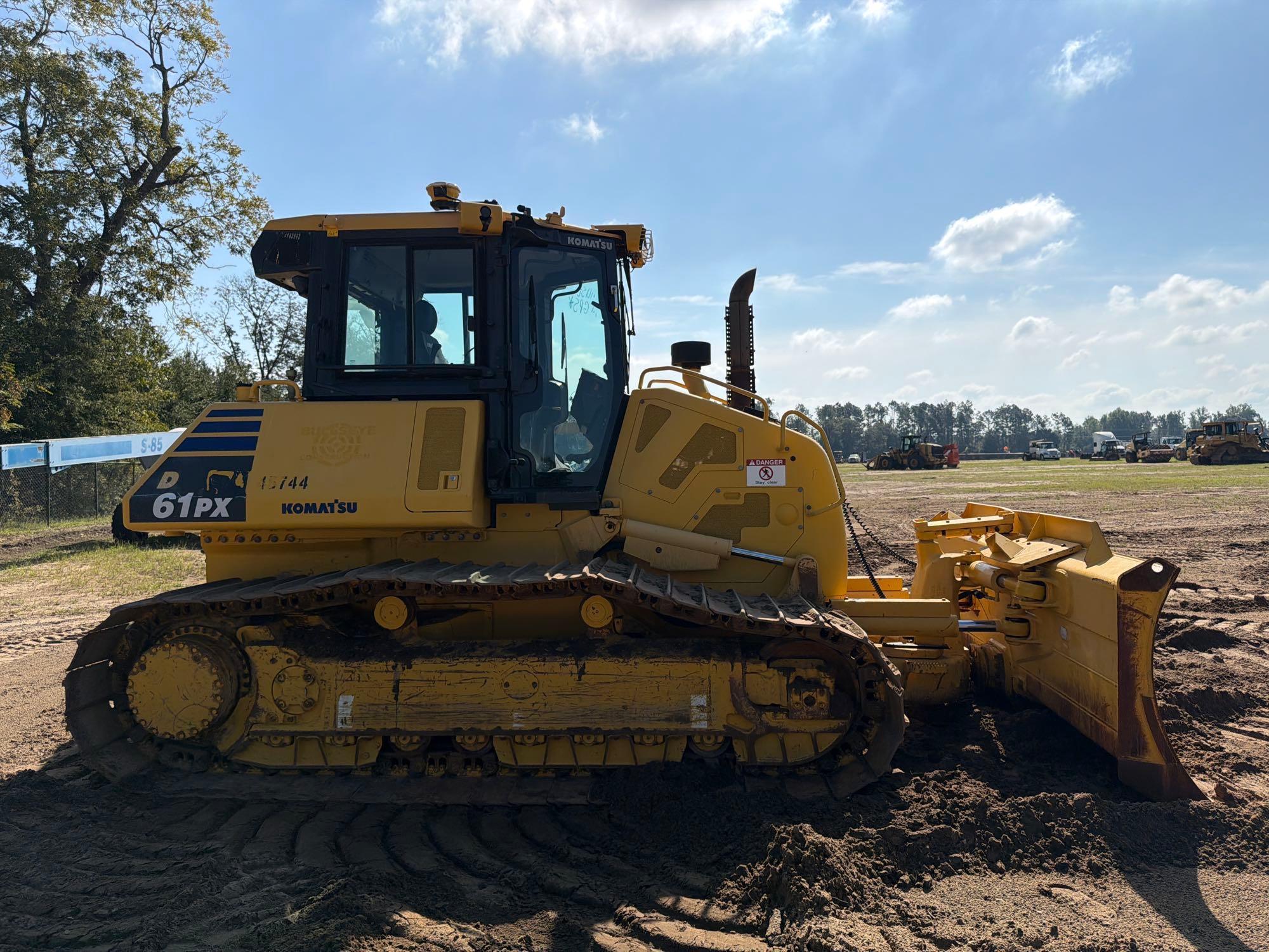 Komatsu D61PX