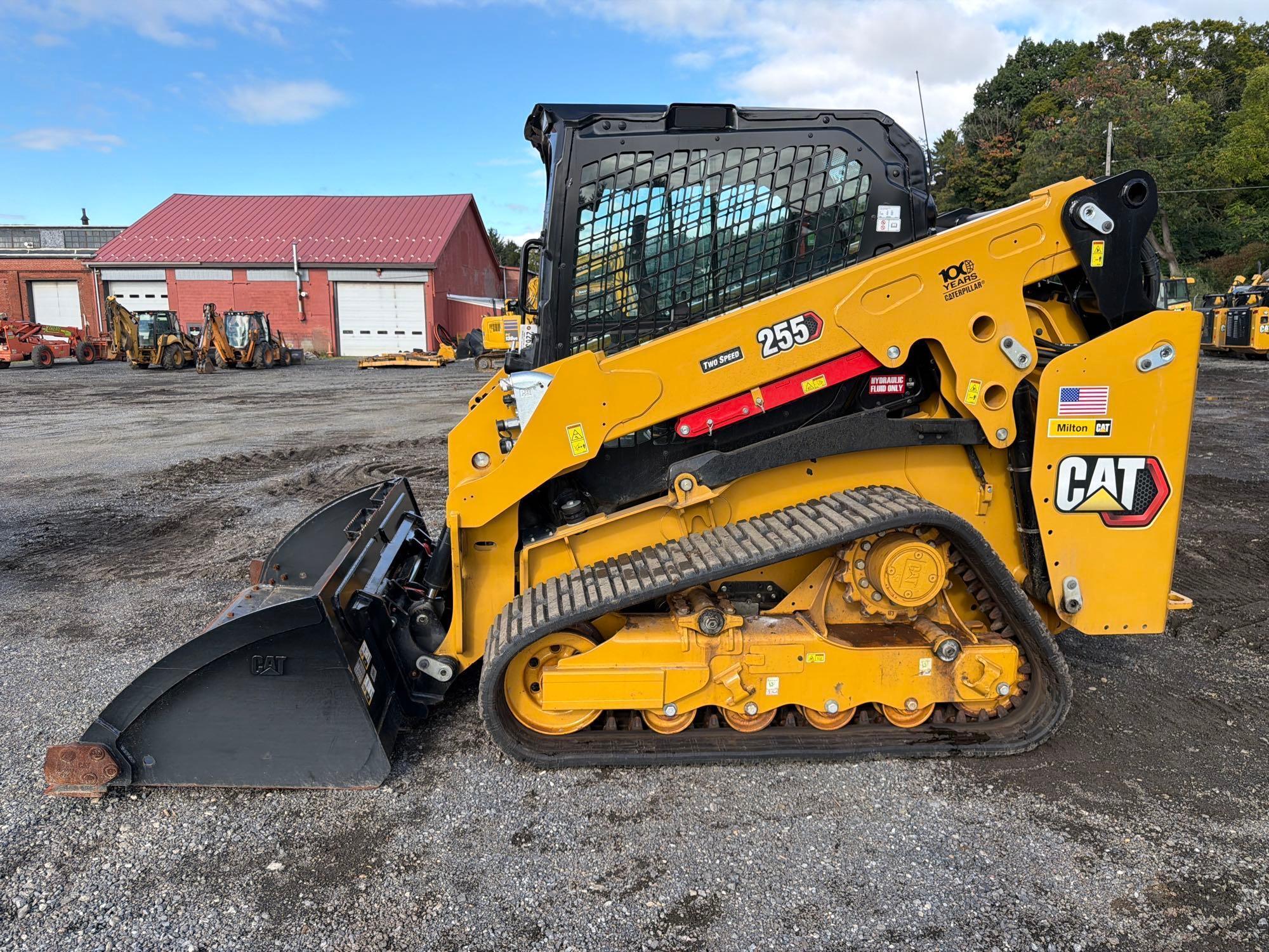 Photo of Caterpillar 255
