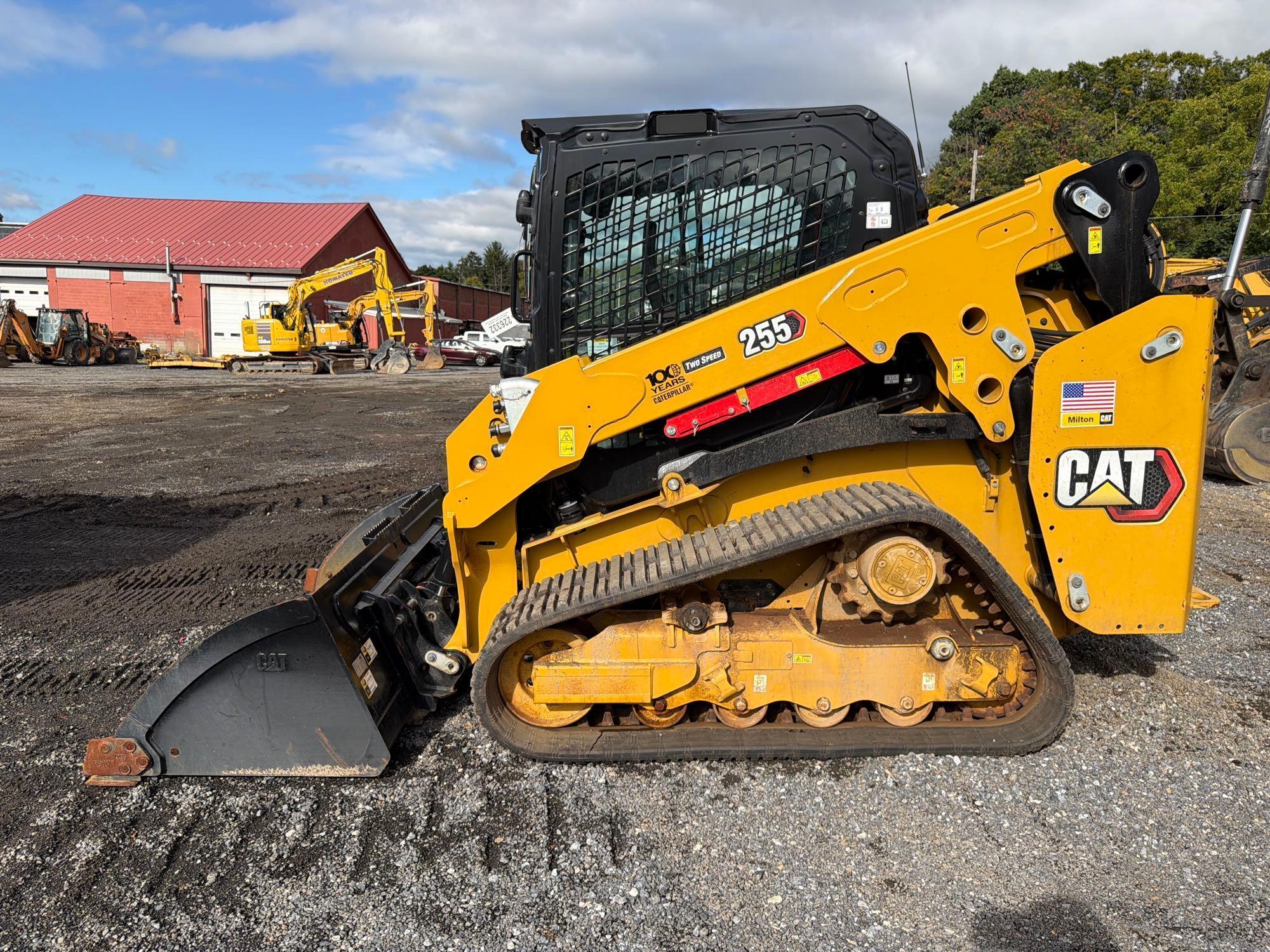 Photo of Caterpillar 255