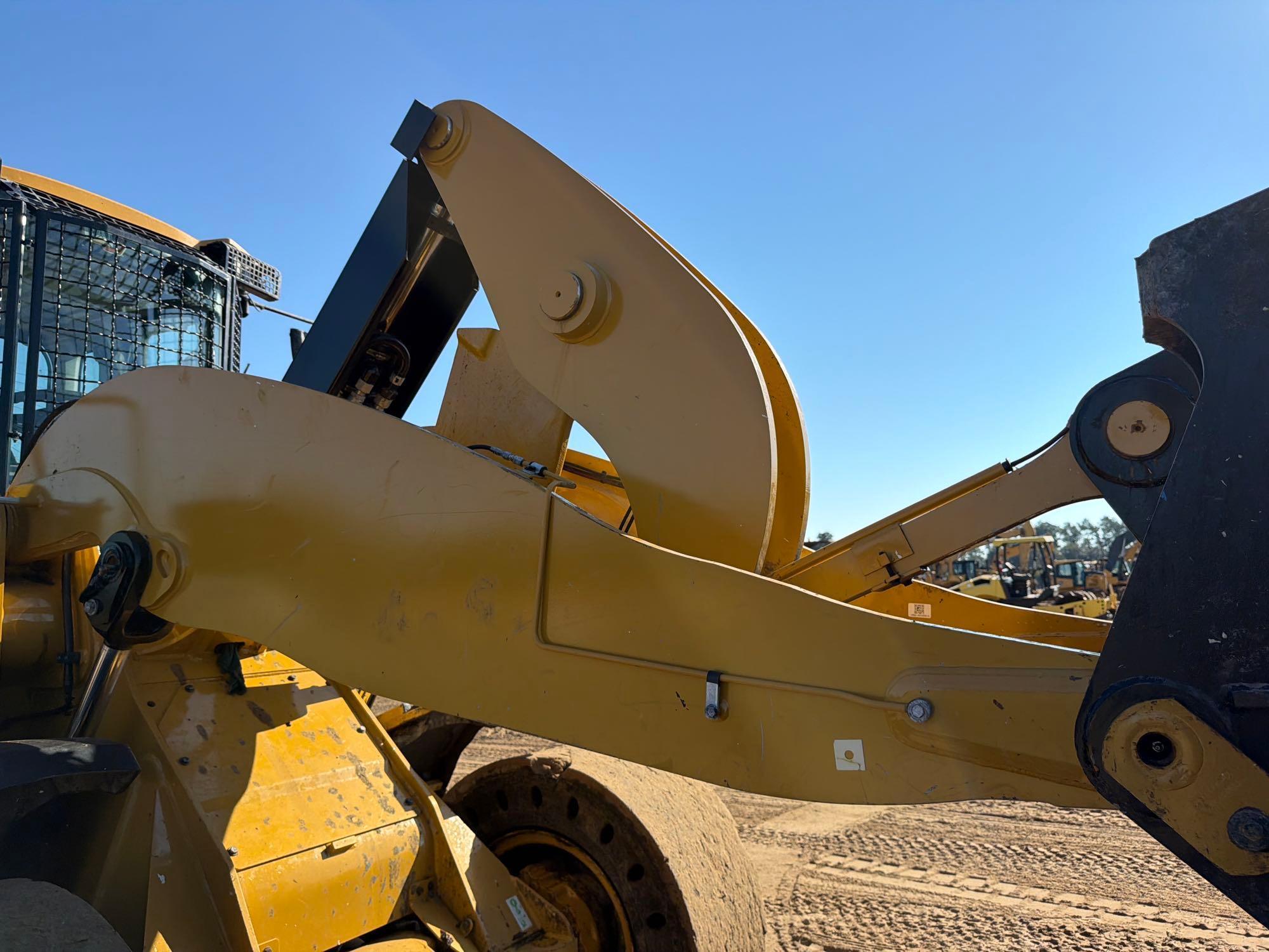 Caterpillar 938M