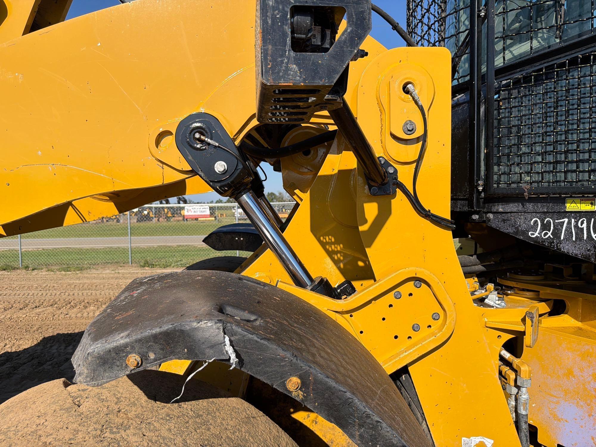 Caterpillar 938M