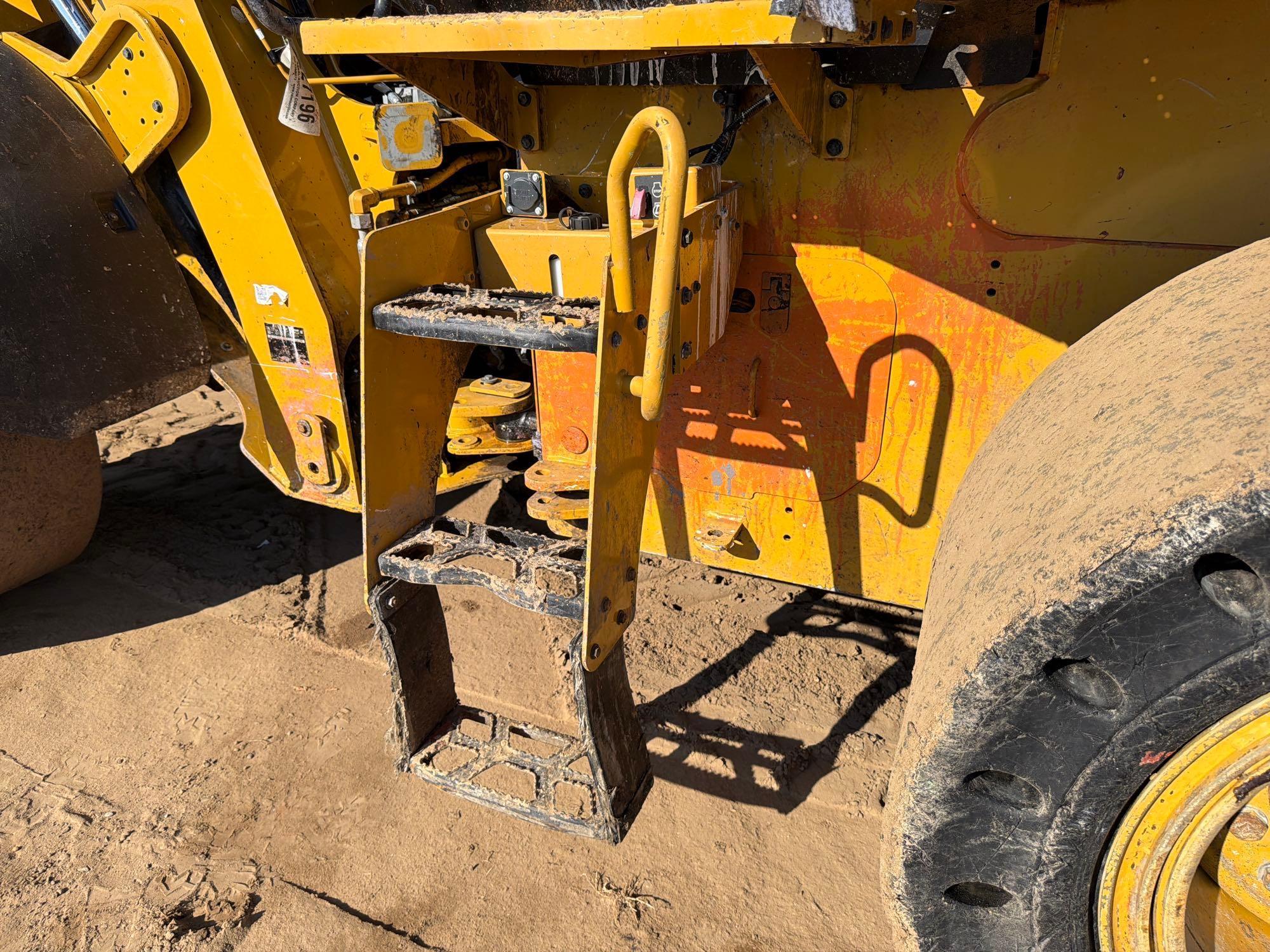 Caterpillar 938M