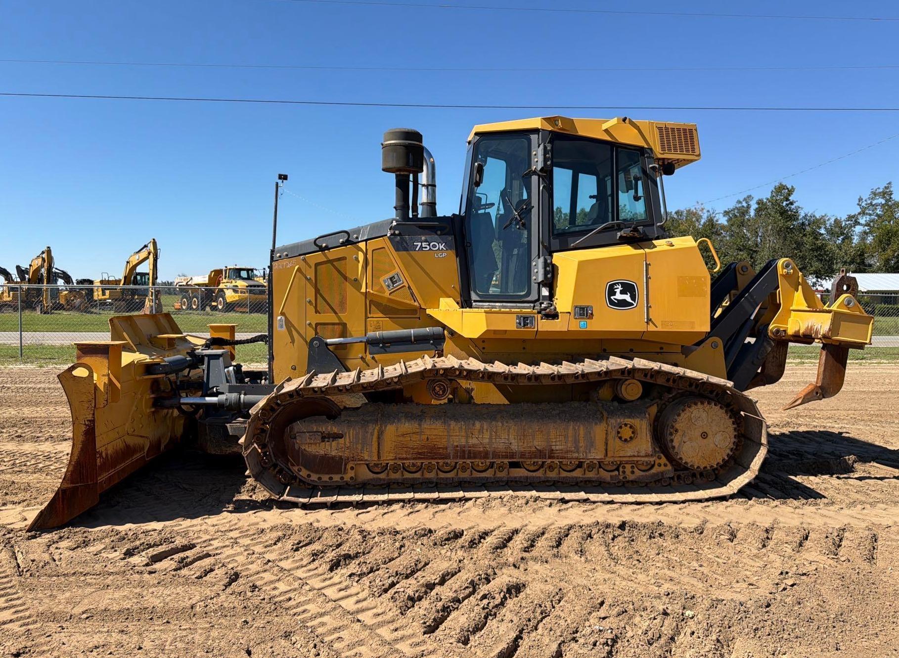John Deere 750K