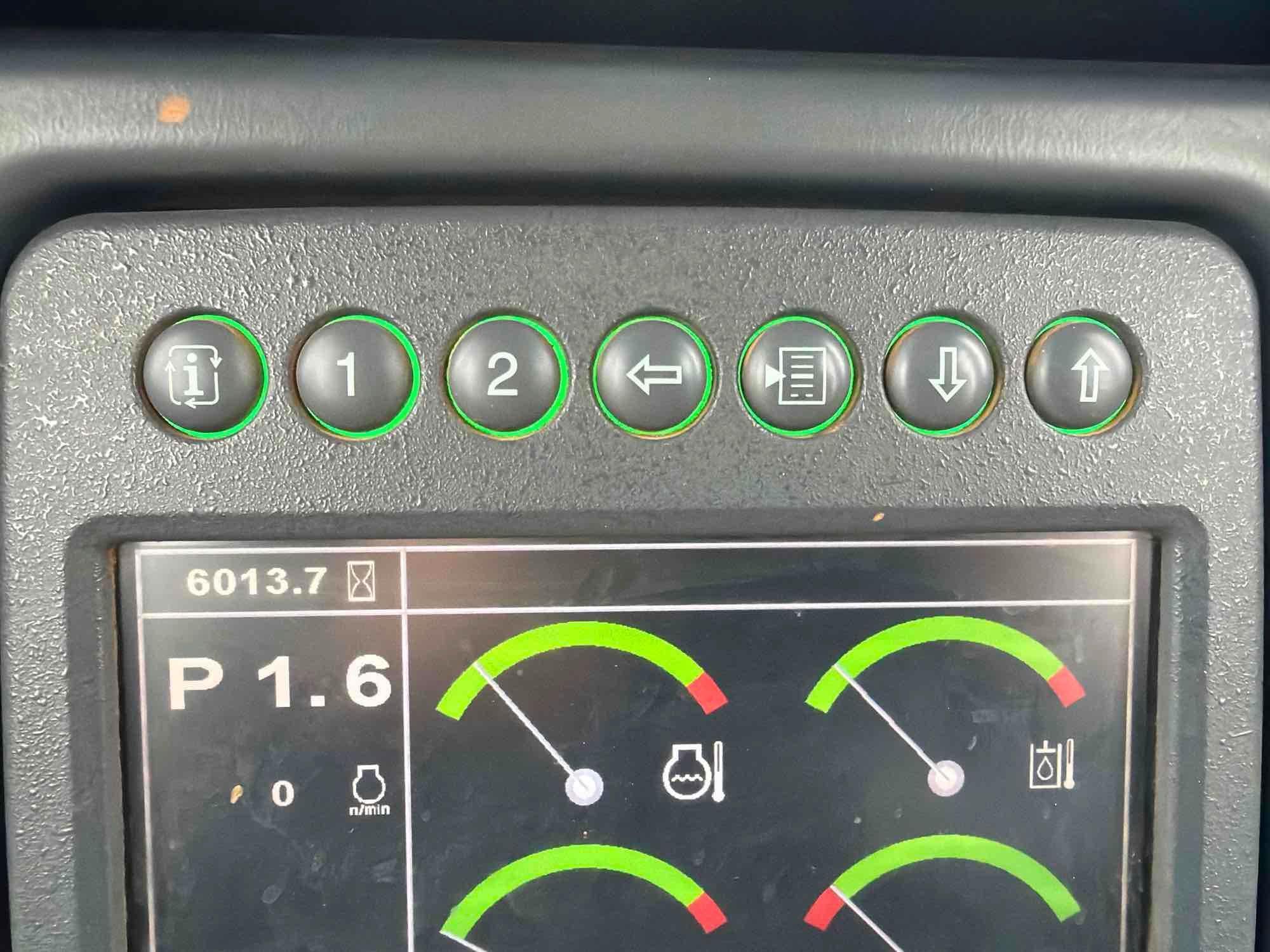 John Deere 750K