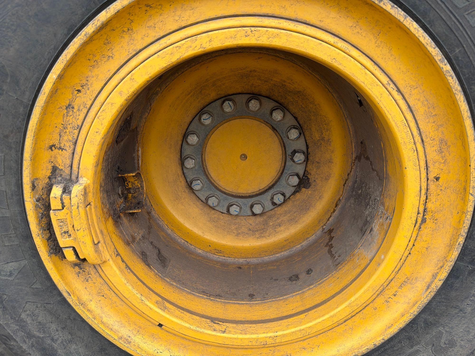 John Deere 644