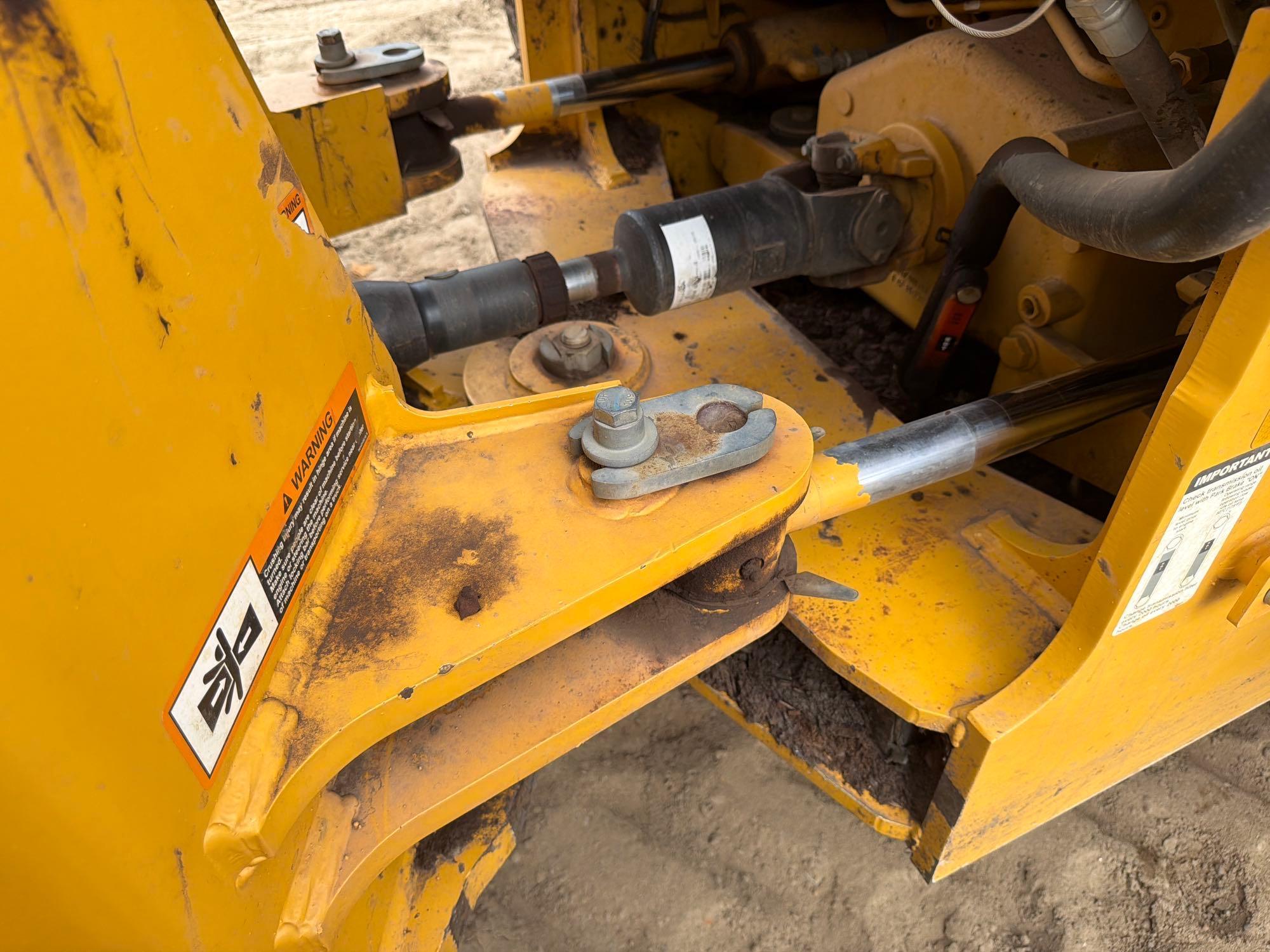 John Deere 644