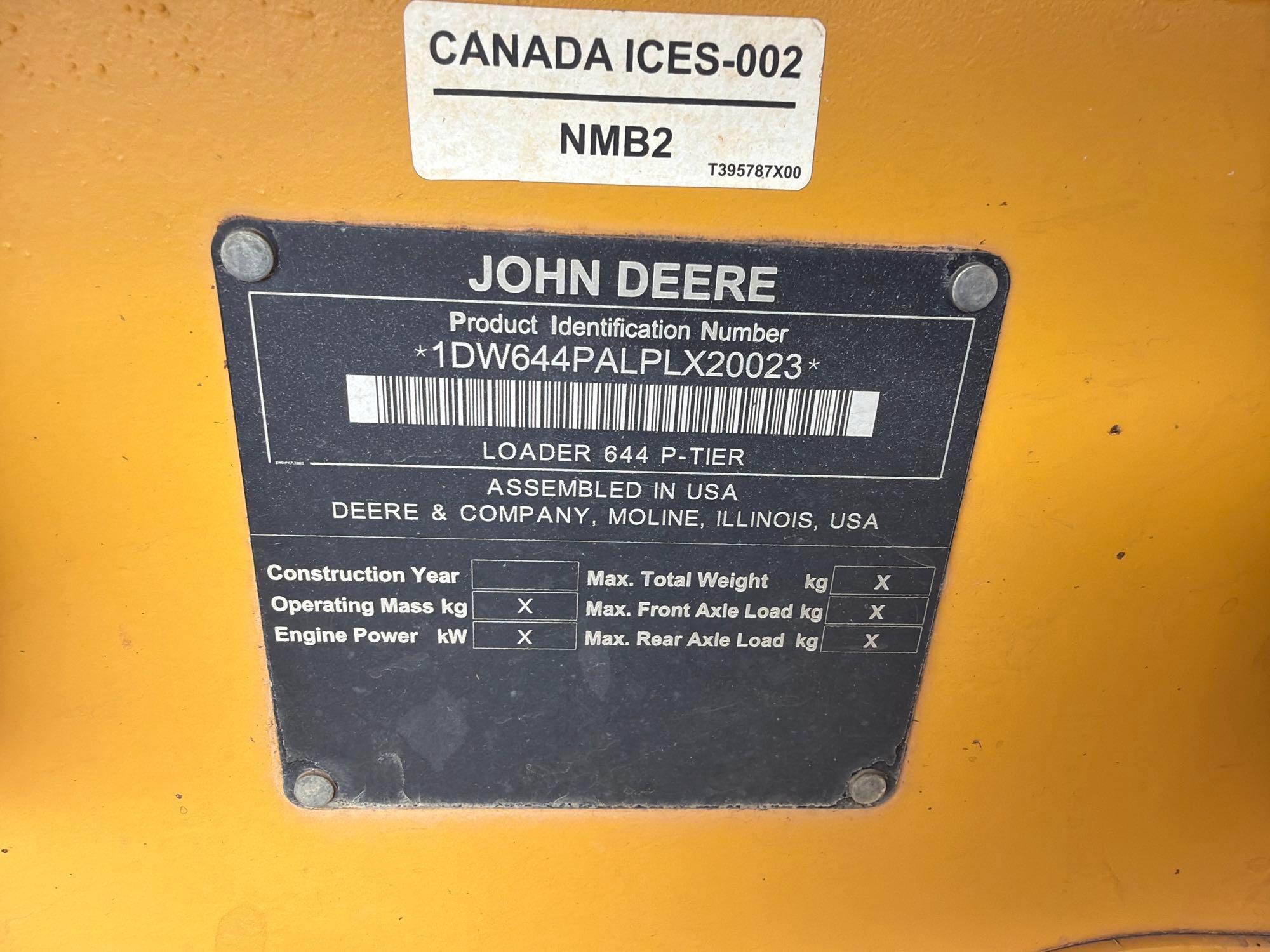 John Deere 644