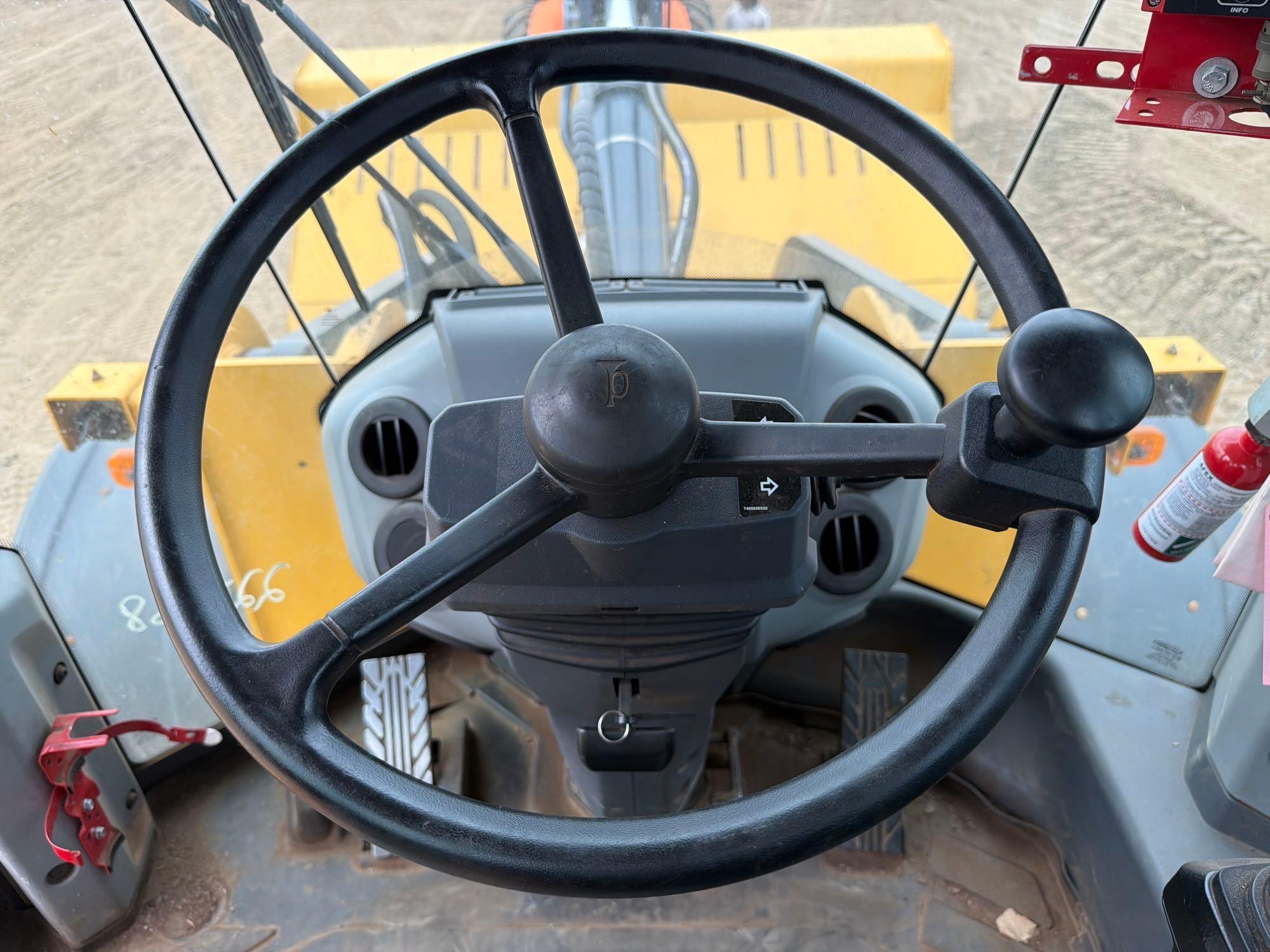 John Deere 644