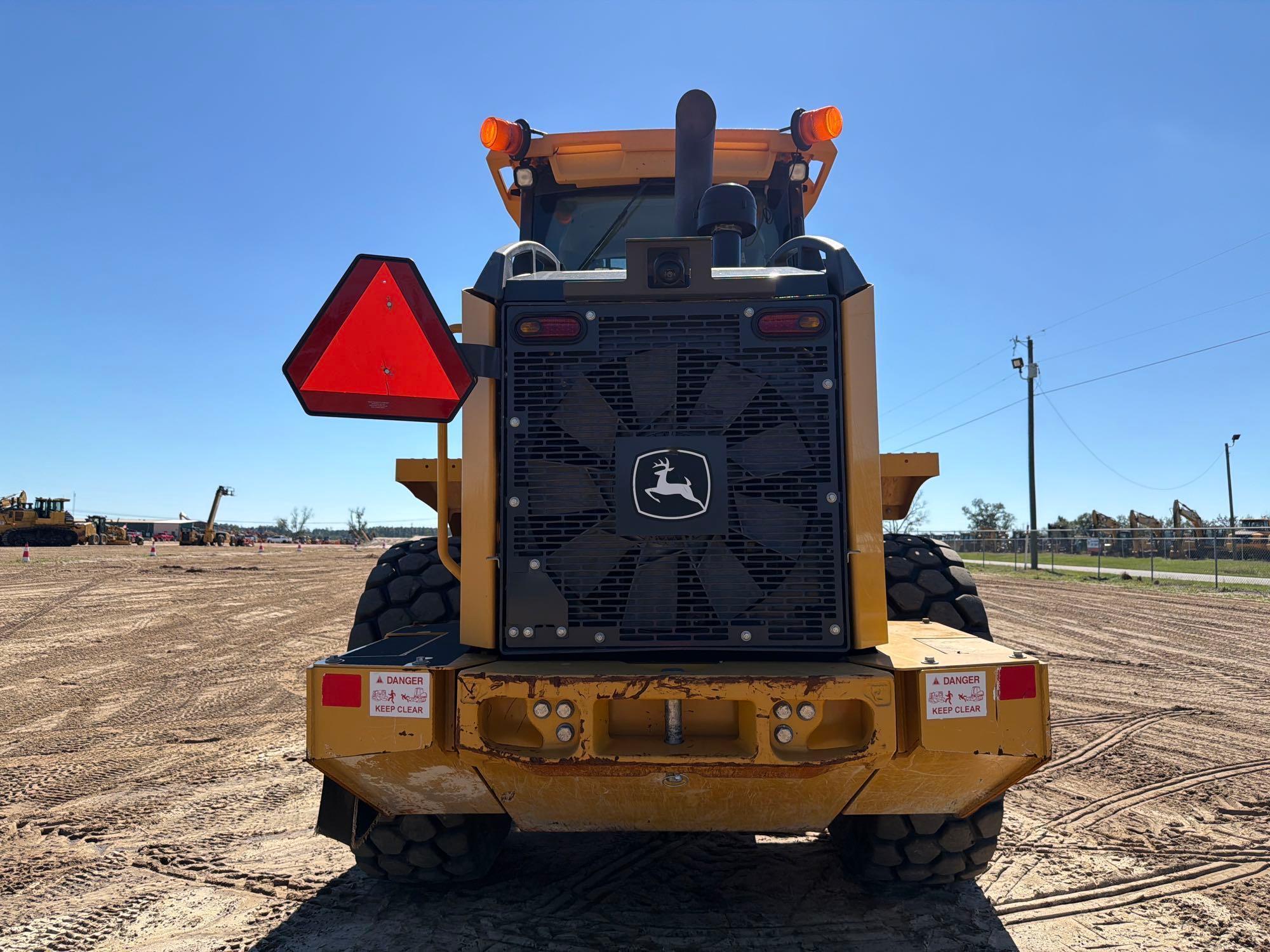 John Deere 544