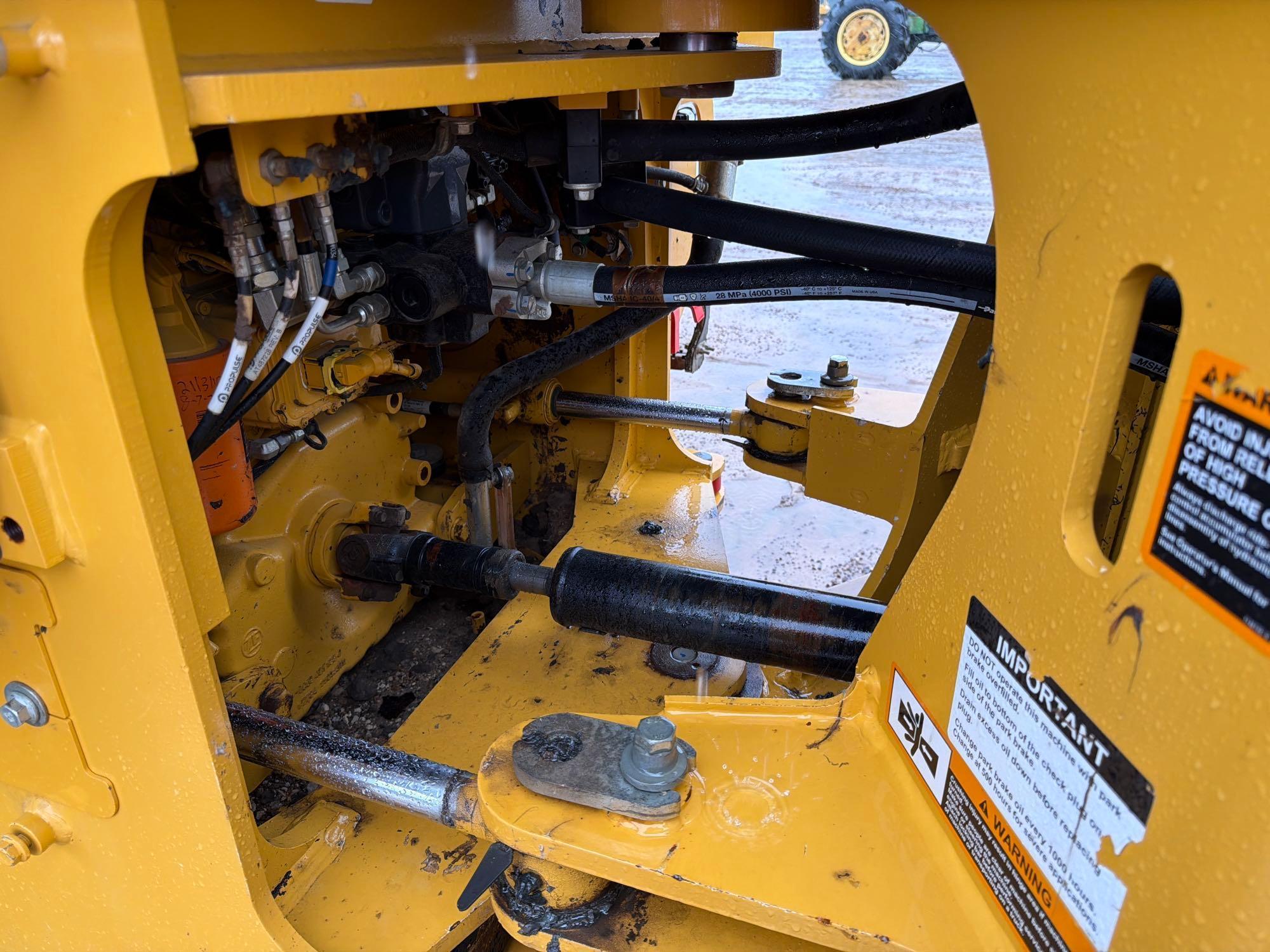 John Deere 544