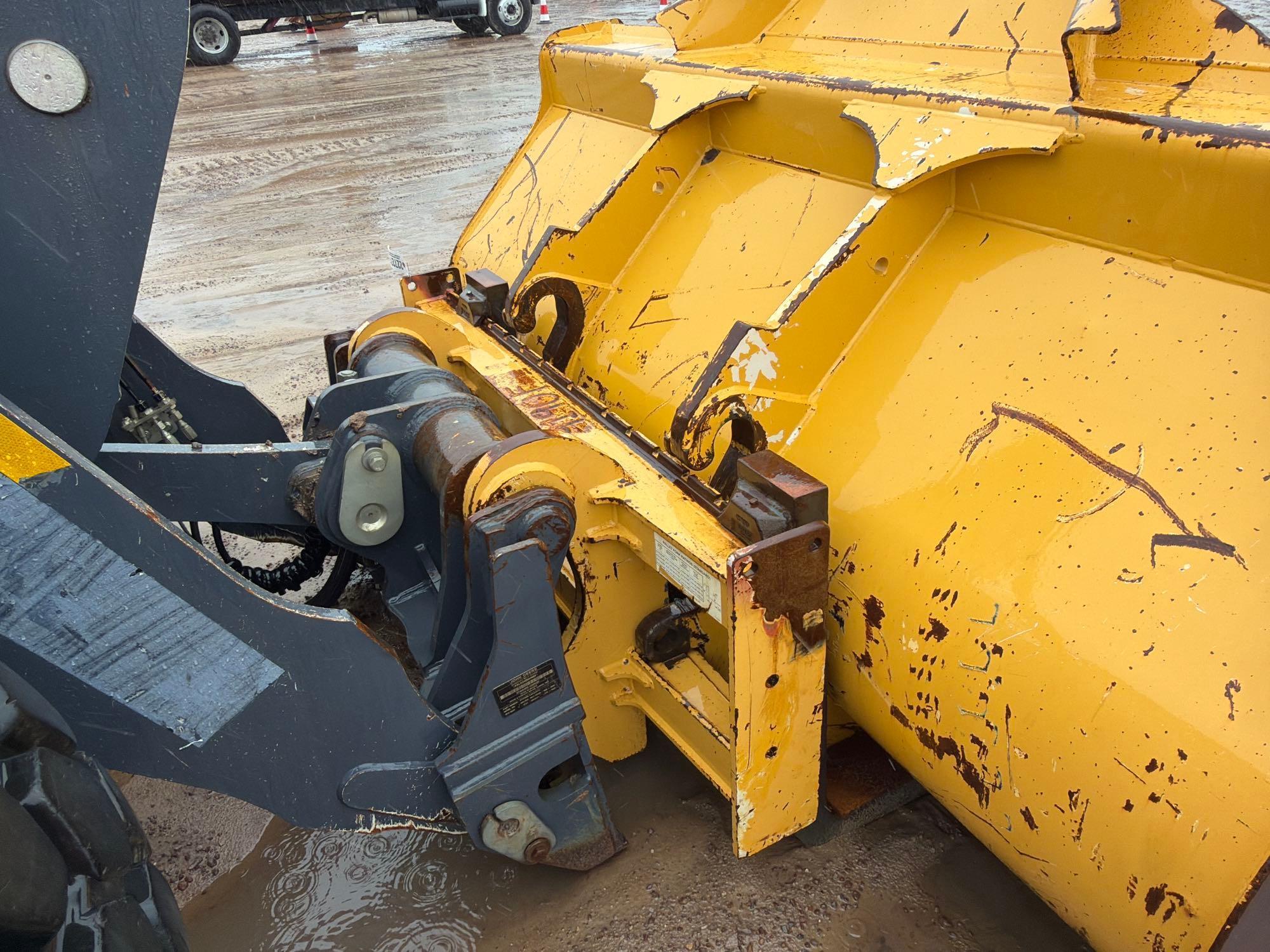 John Deere 544