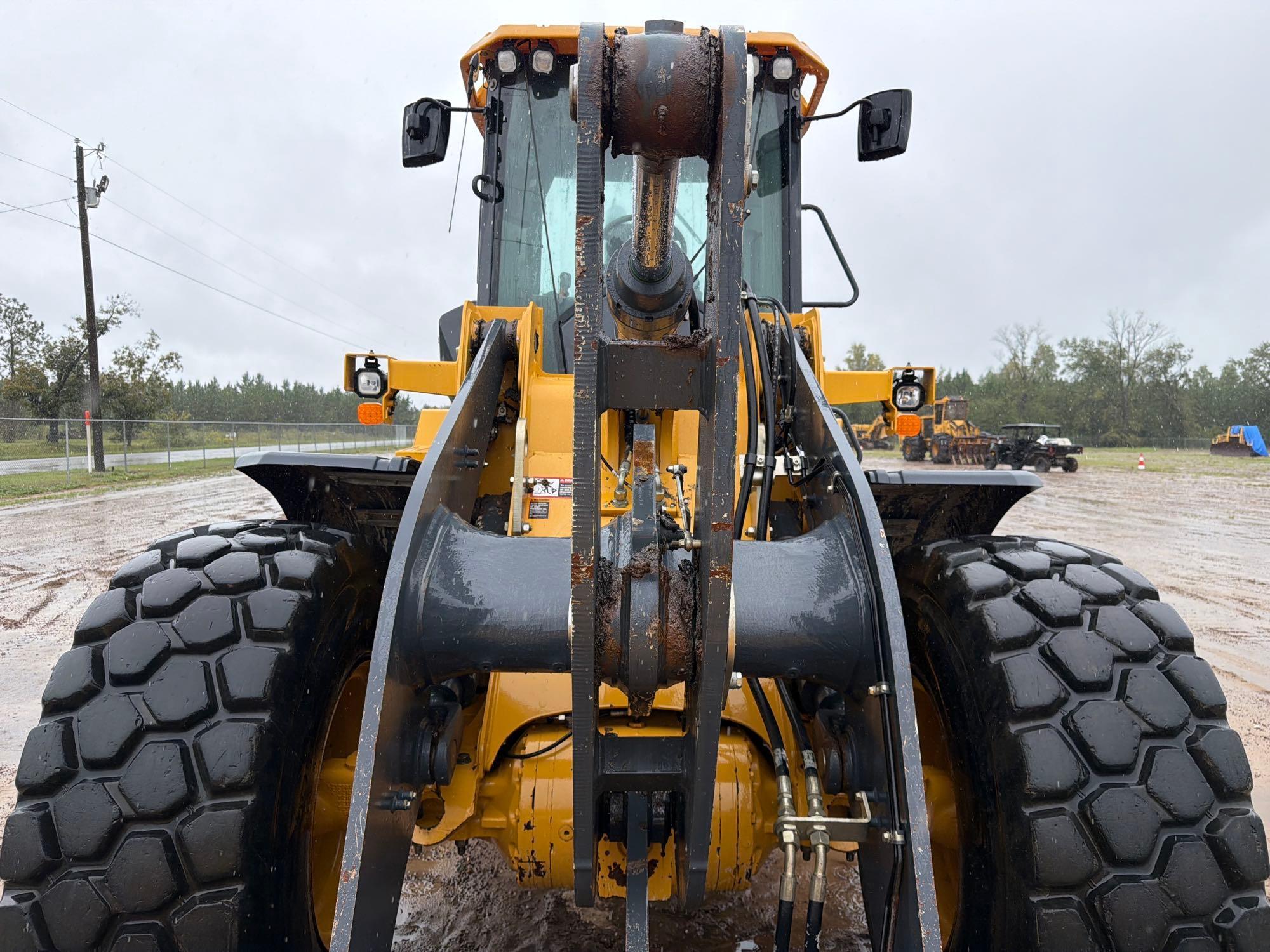 John Deere 544