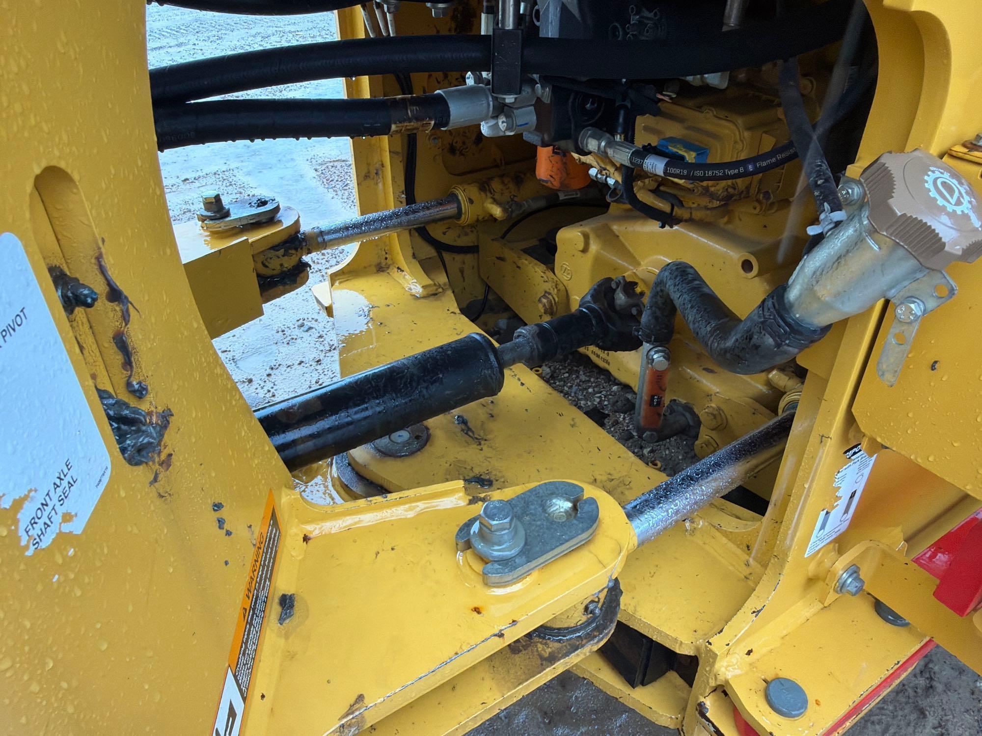 John Deere 544