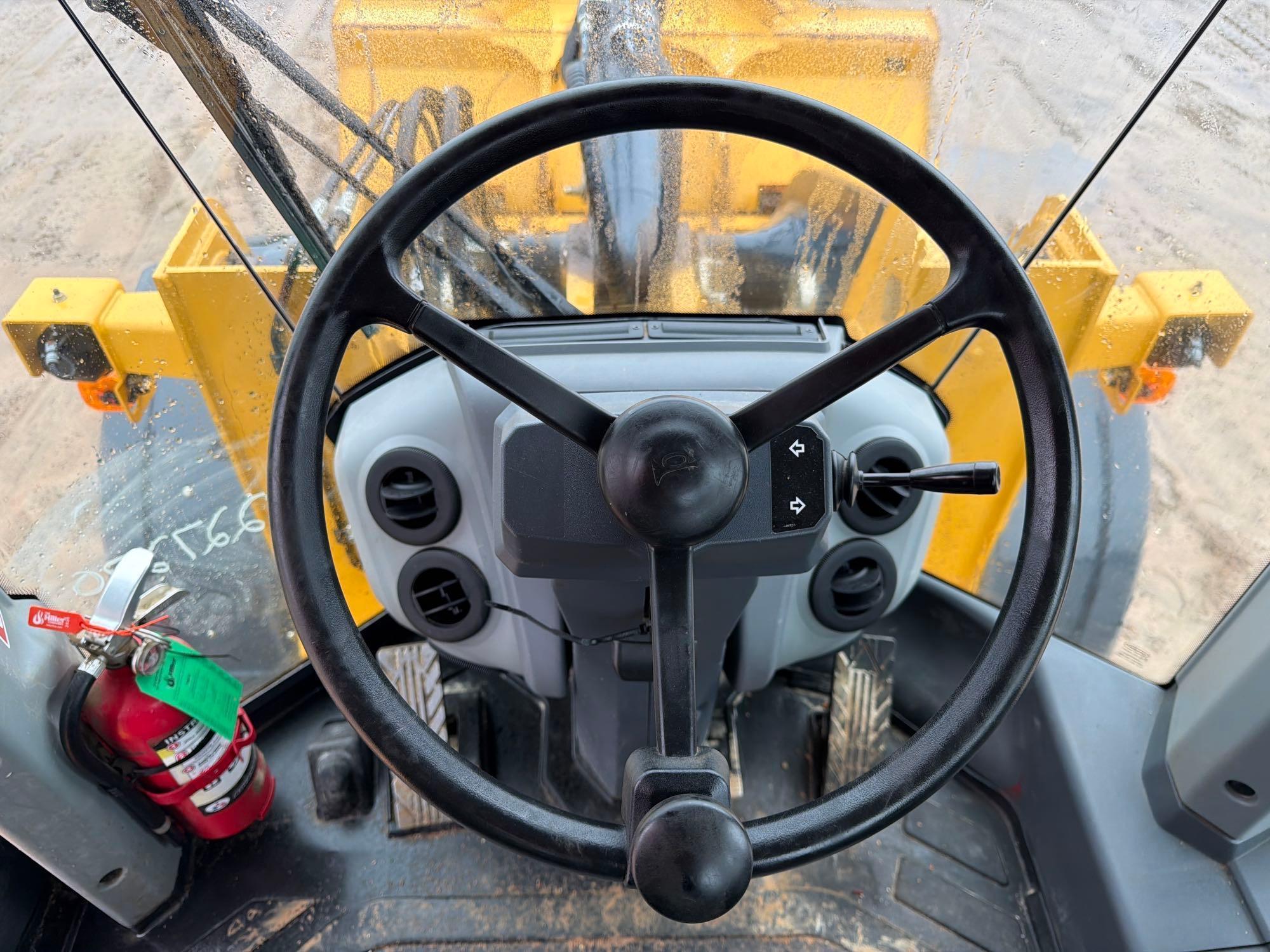 John Deere 544