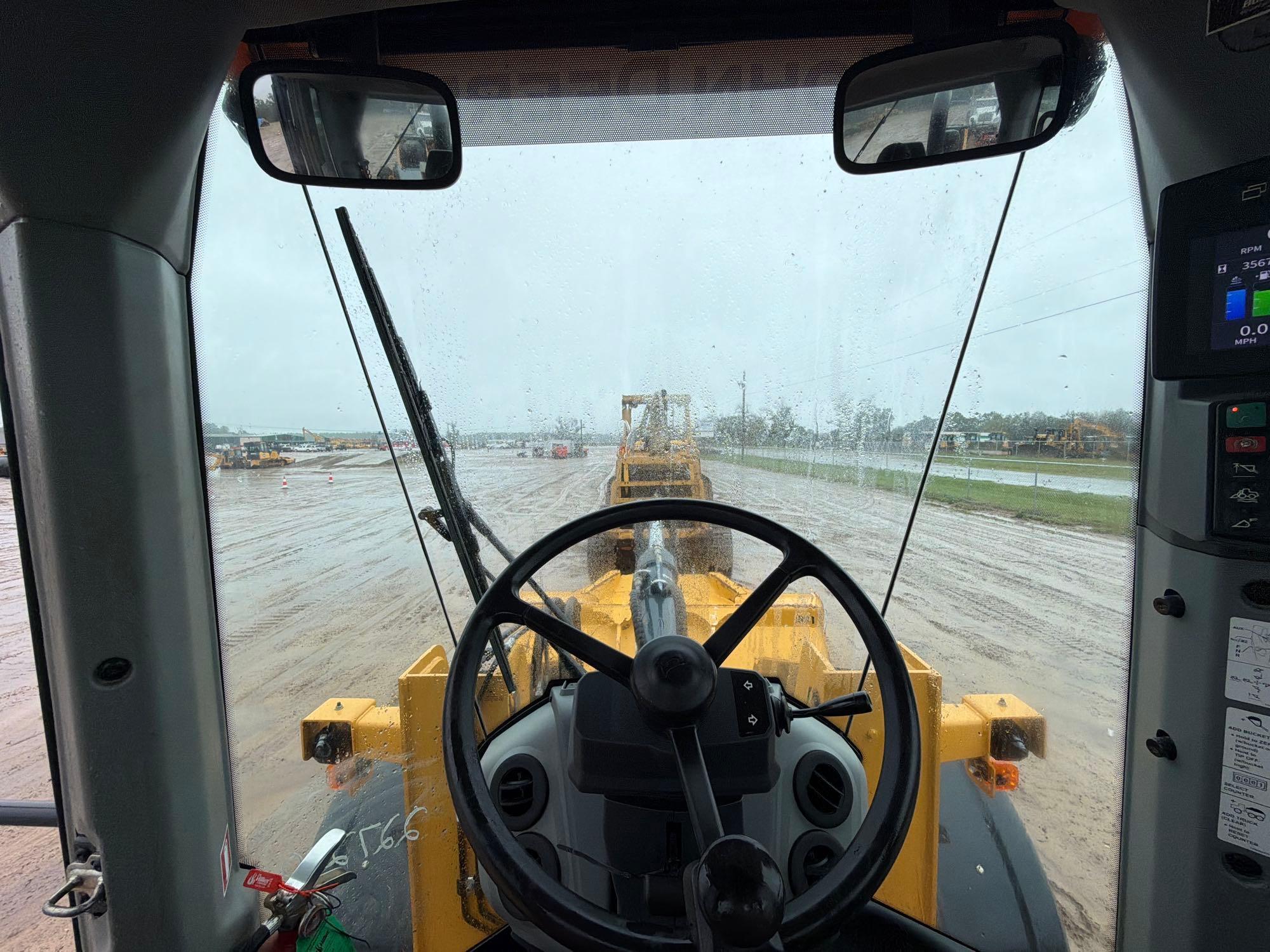 John Deere 544